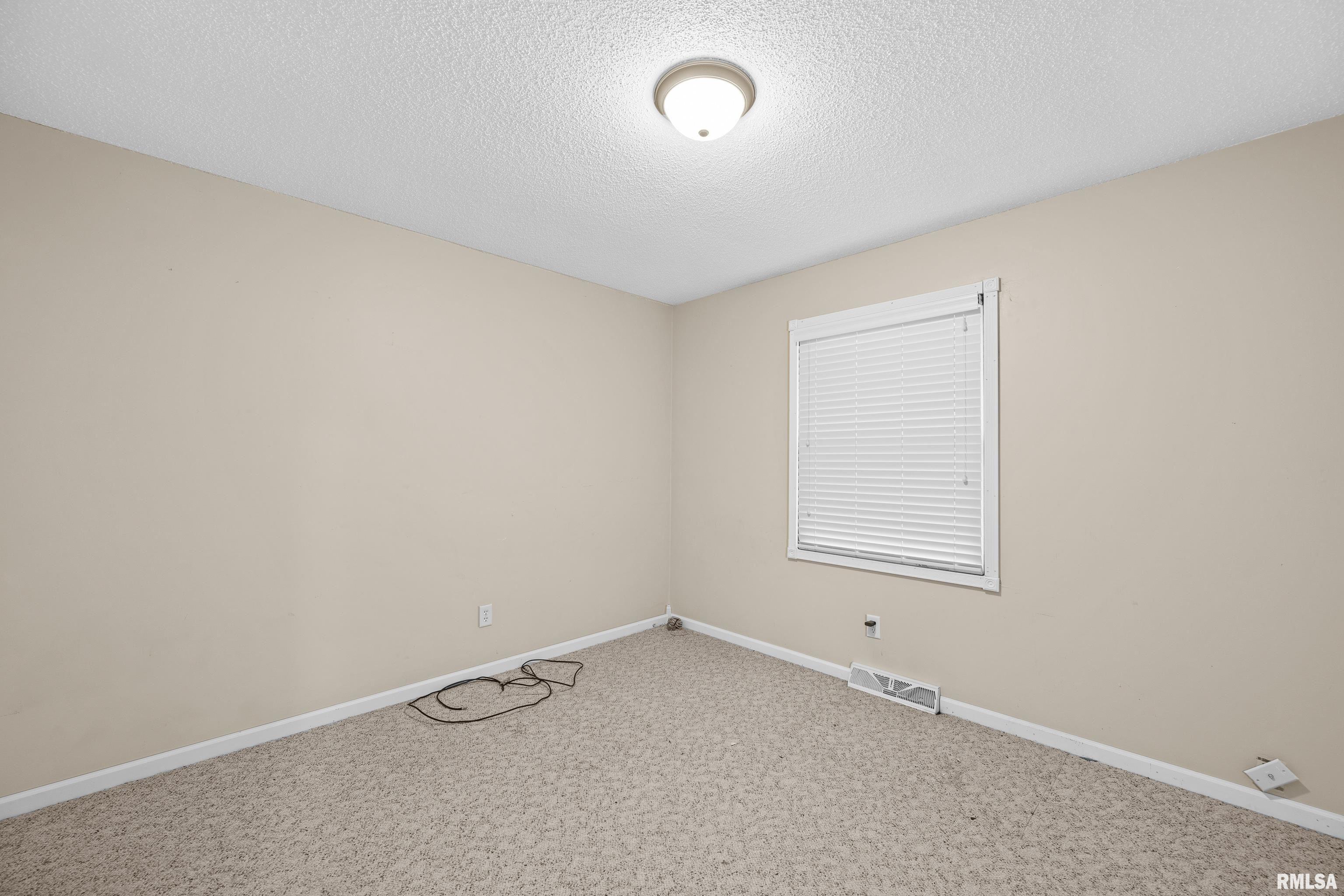 1005 Monticello Drive Property Photo 11