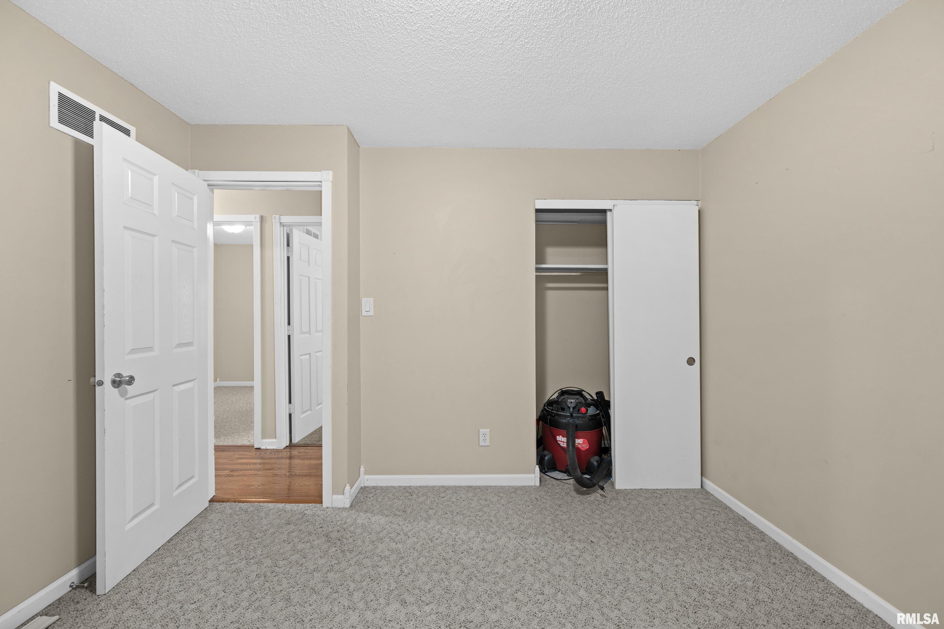 1005 Monticello Drive Property Photo 12
