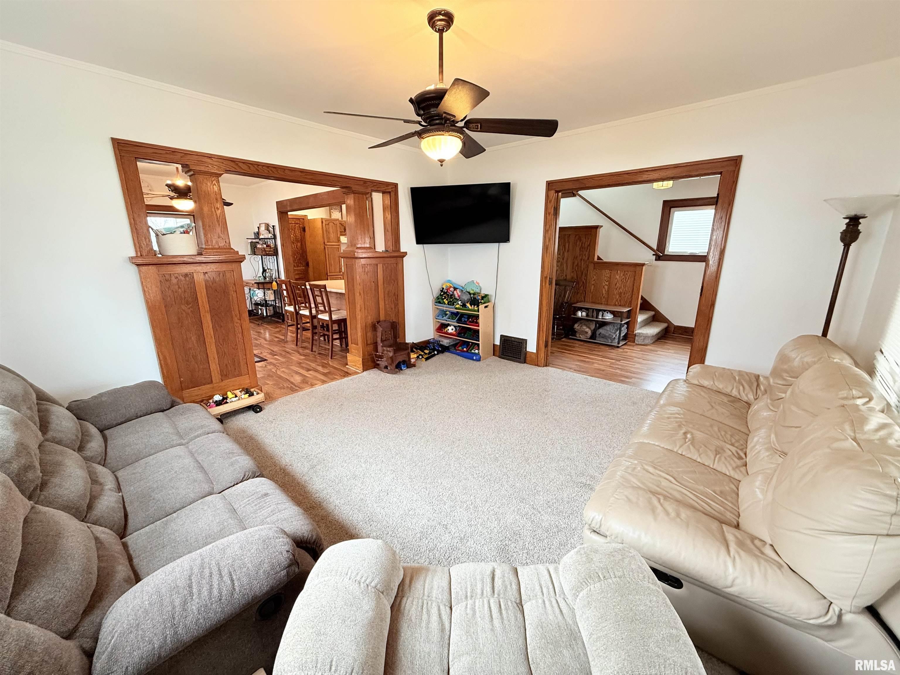 112 W Washington Street Property Photo 25