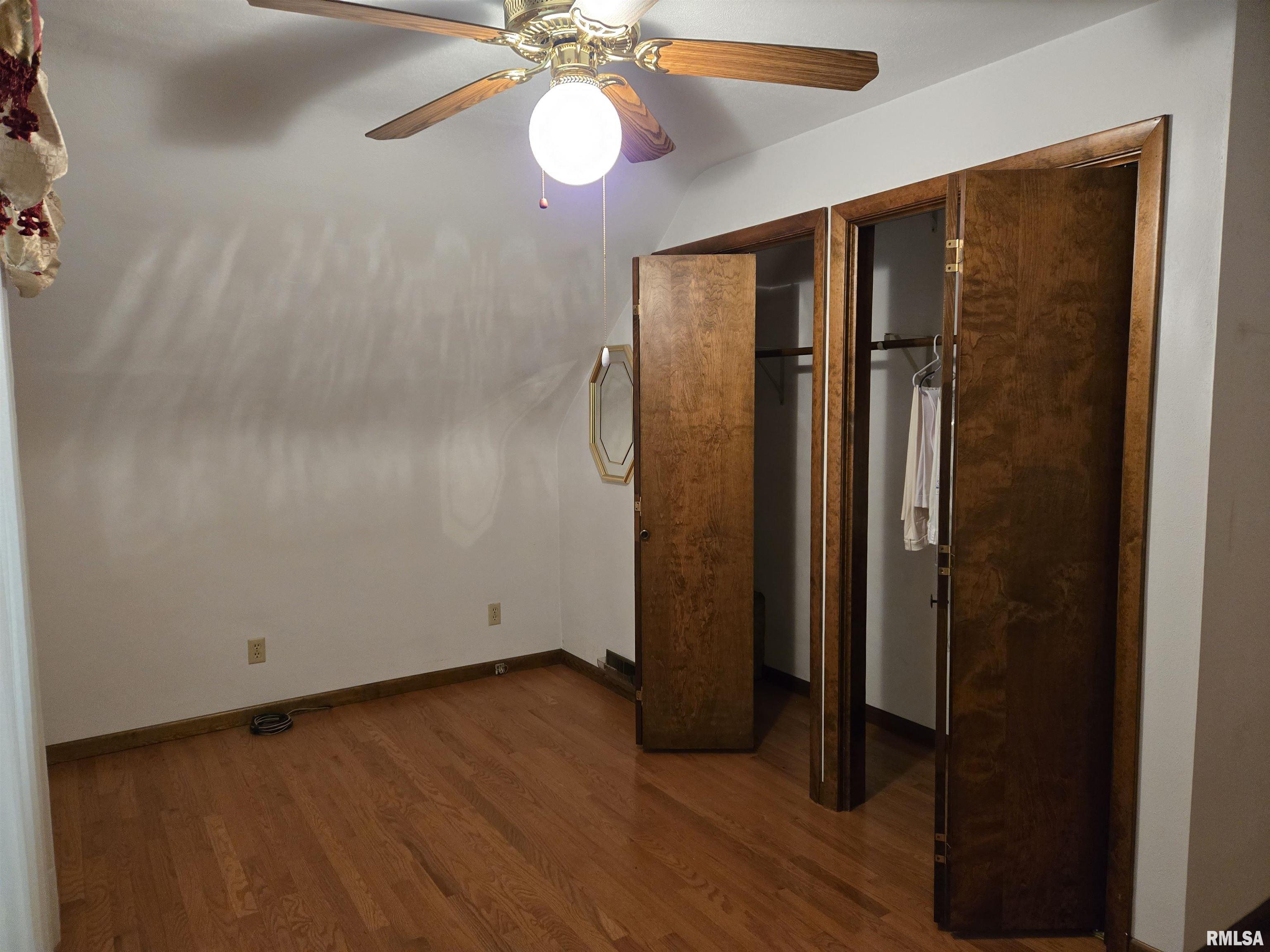 201 E Franklin Street Property Photo 14