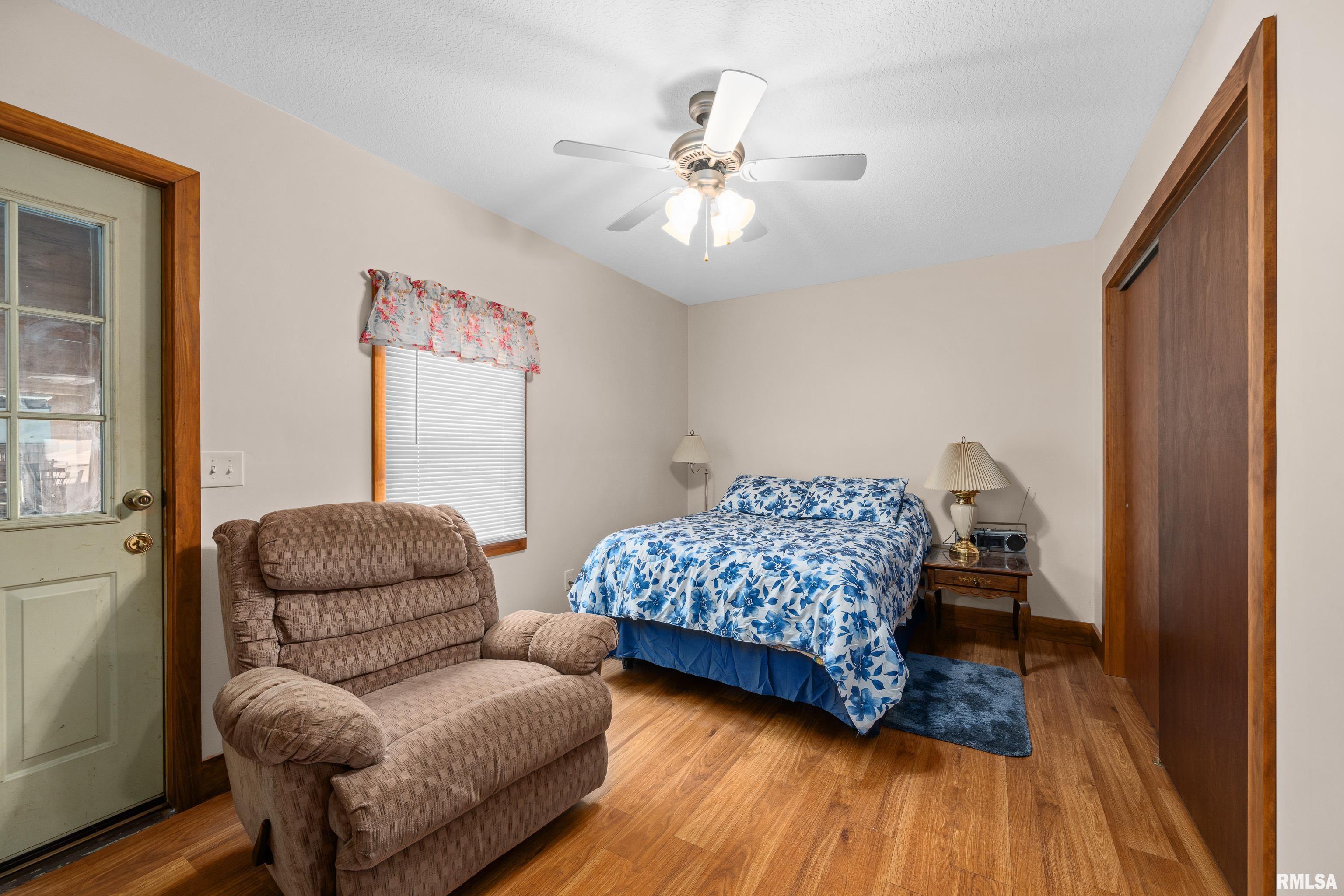 414 8th Street Property Photo 8