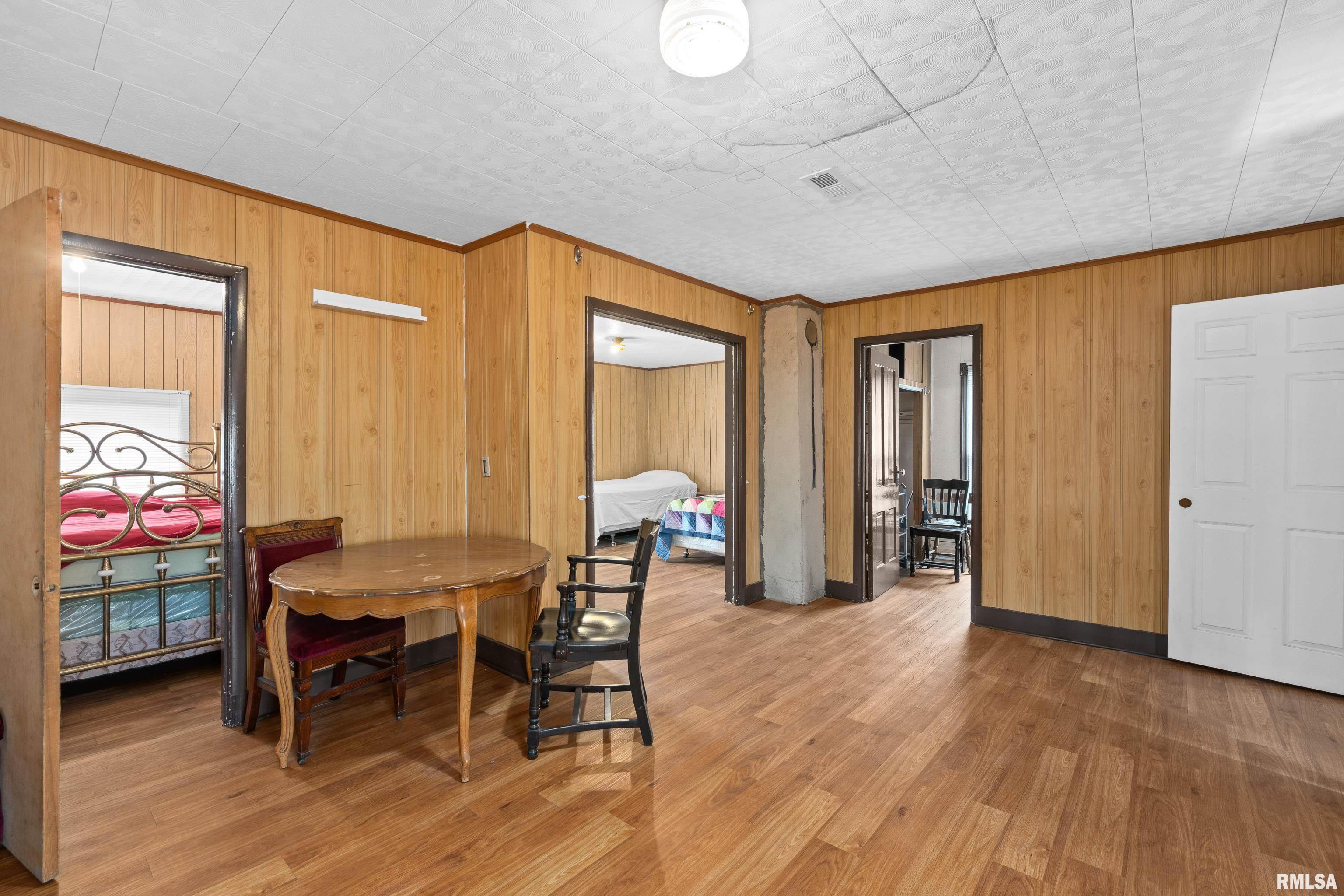 414 8th Street Property Photo 12