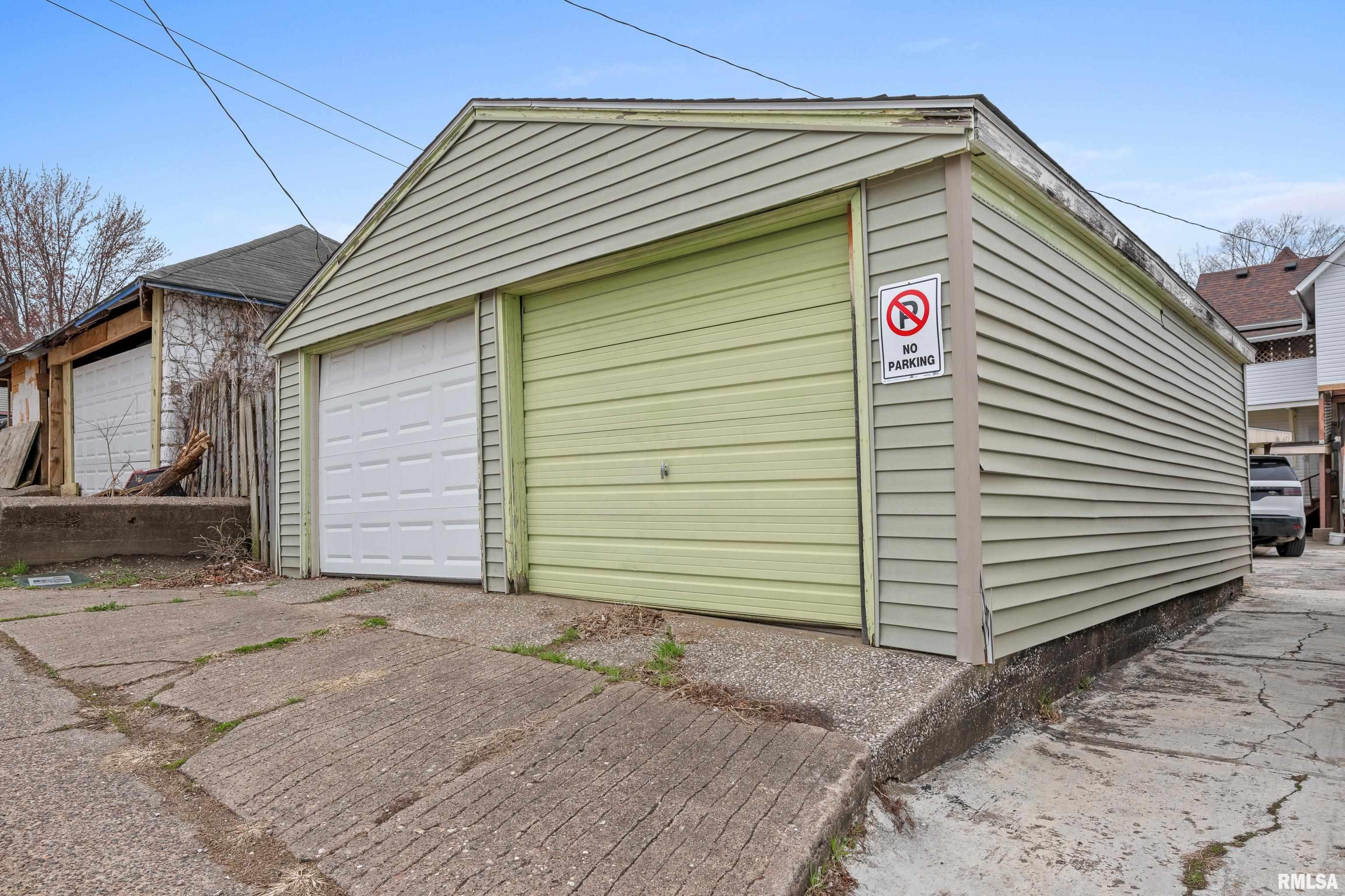 414 8th Street Property Photo 21