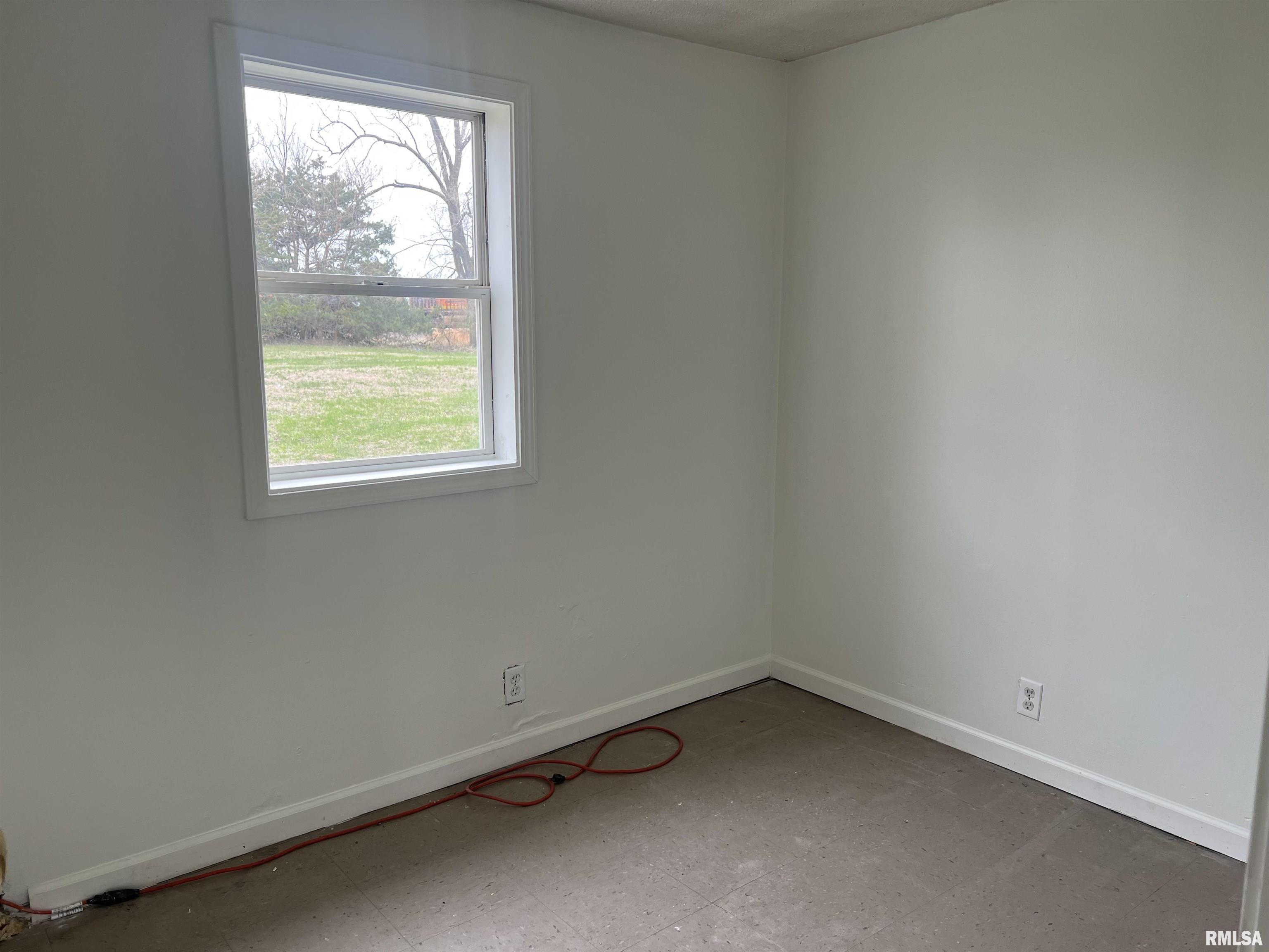 7379 Riverview Road Property Photo 11