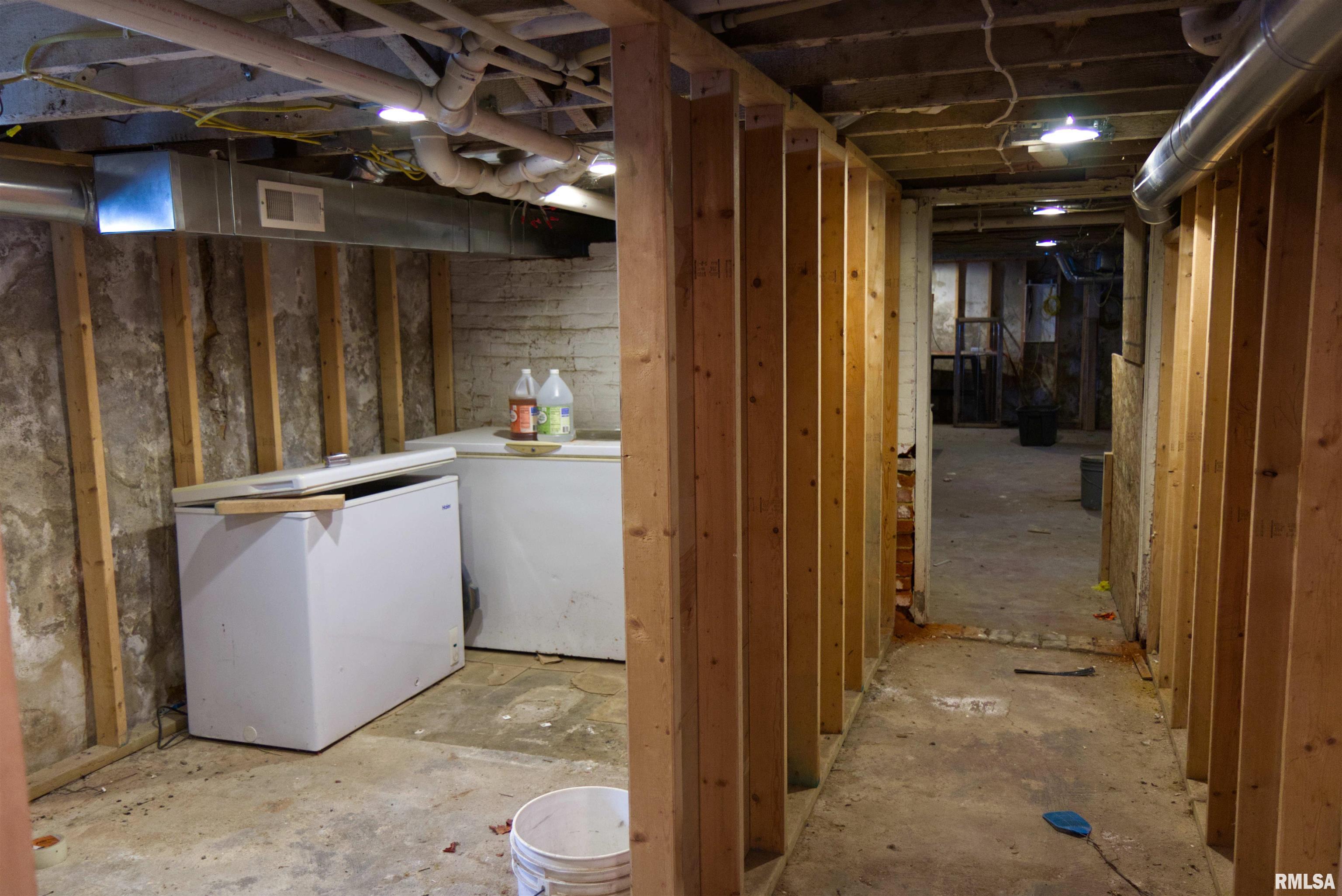 506 E Lincolnway Road Property Photo 29