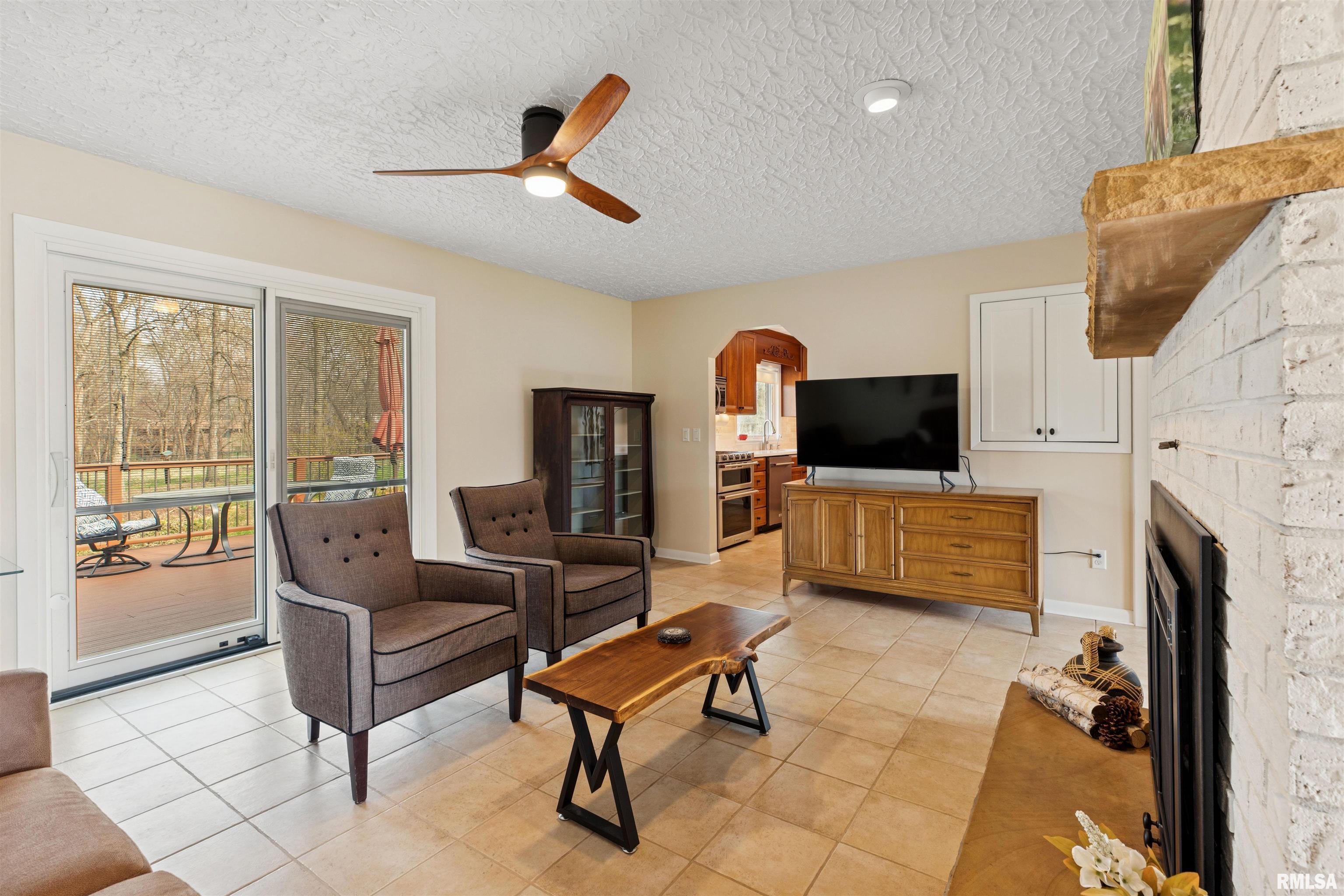 10711 50th Street Property Photo 12