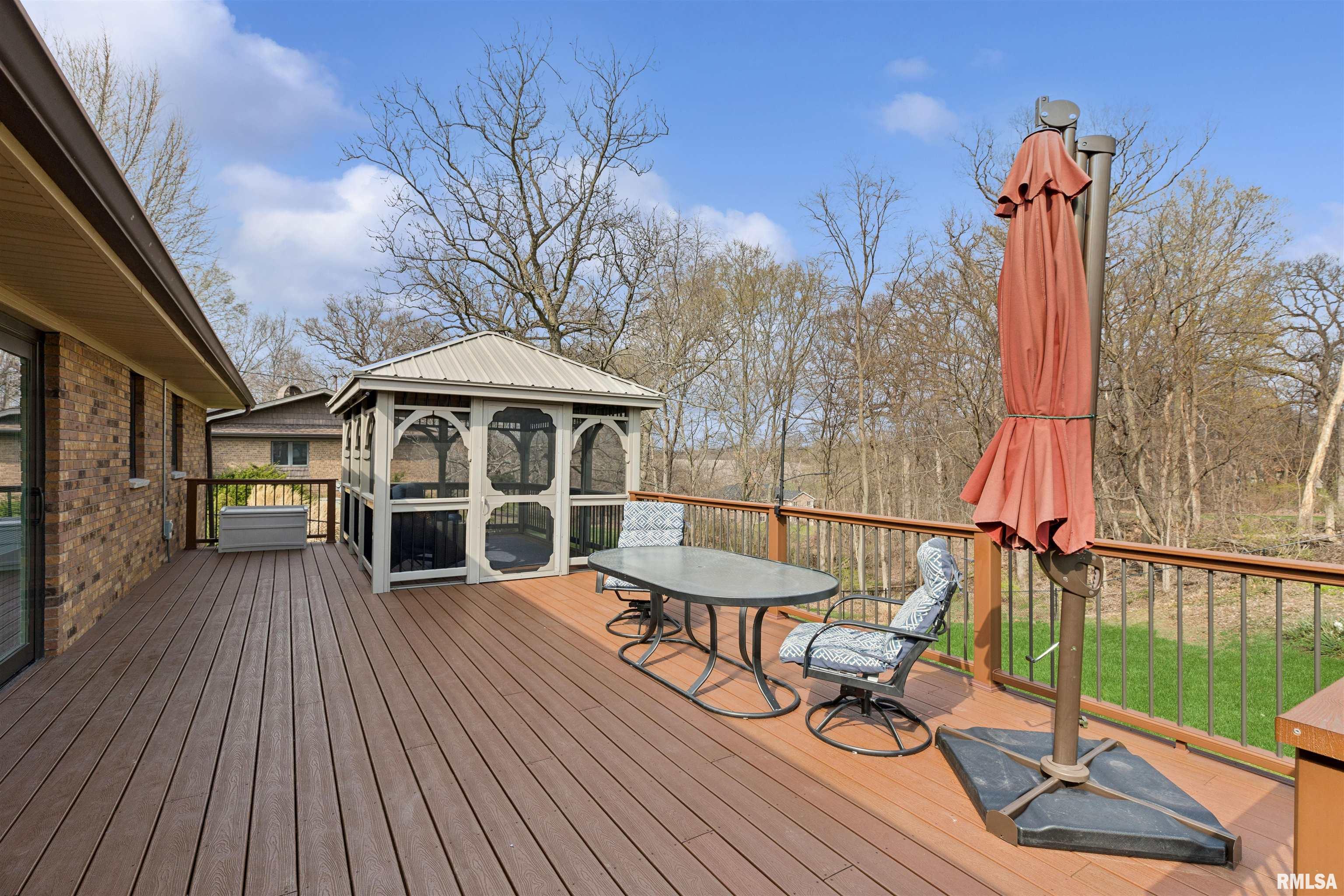10711 50th Street Property Photo 31