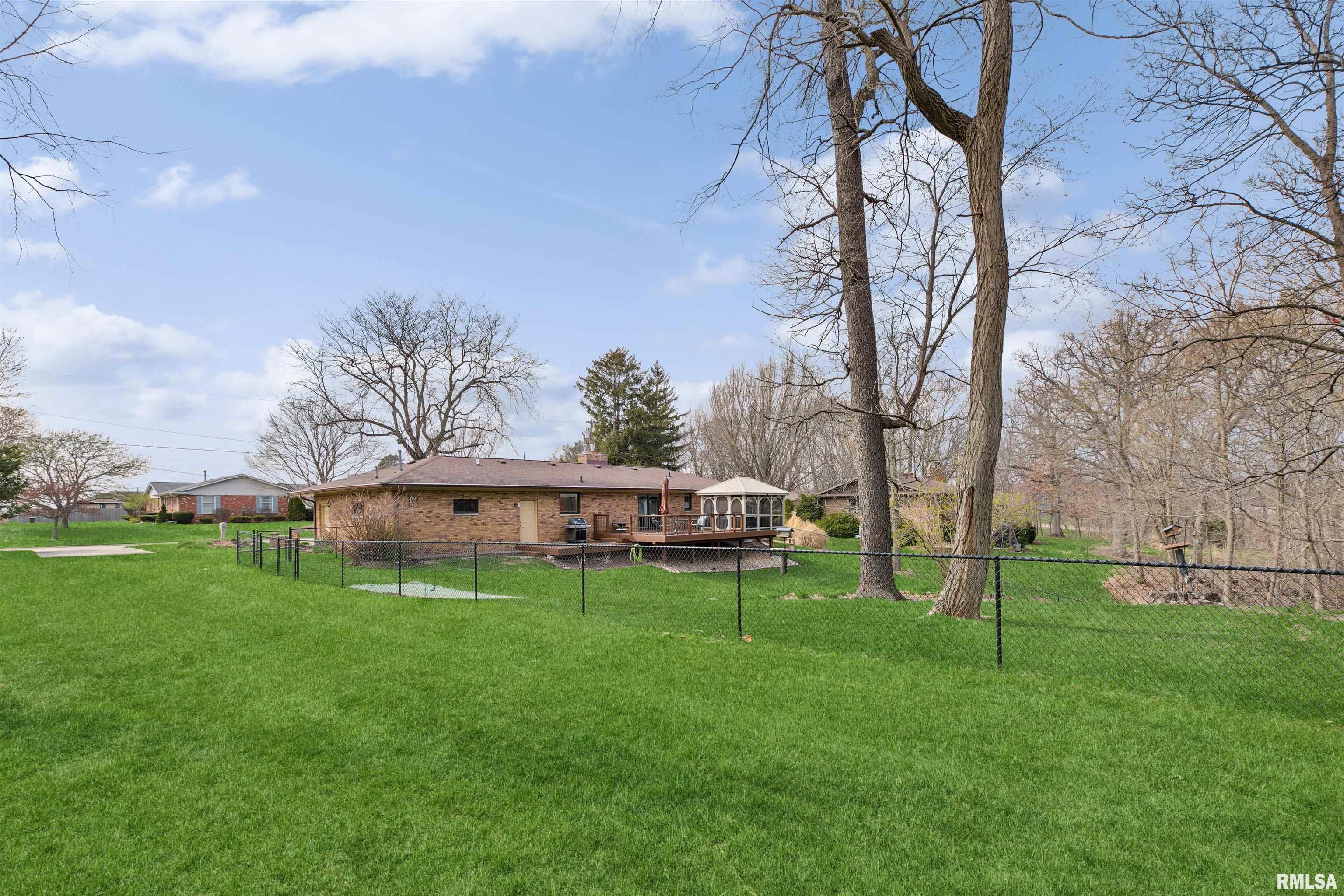 10711 50th Street Property Photo 34