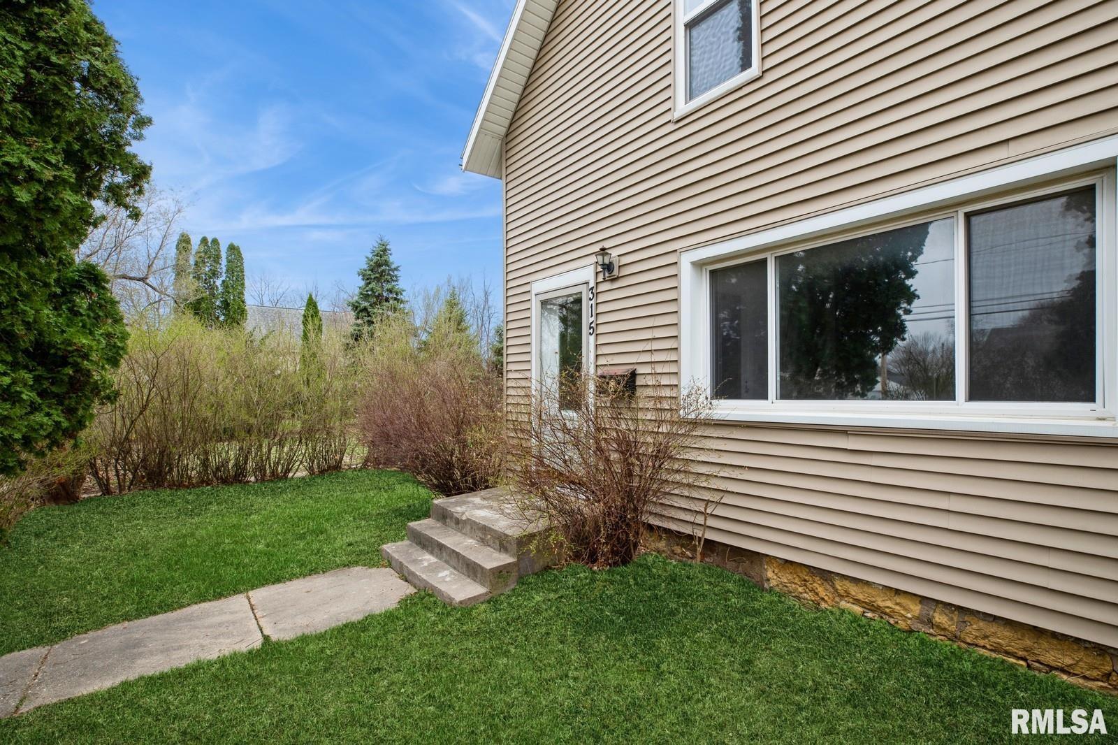 315 6th Avenue Property Photo 2
