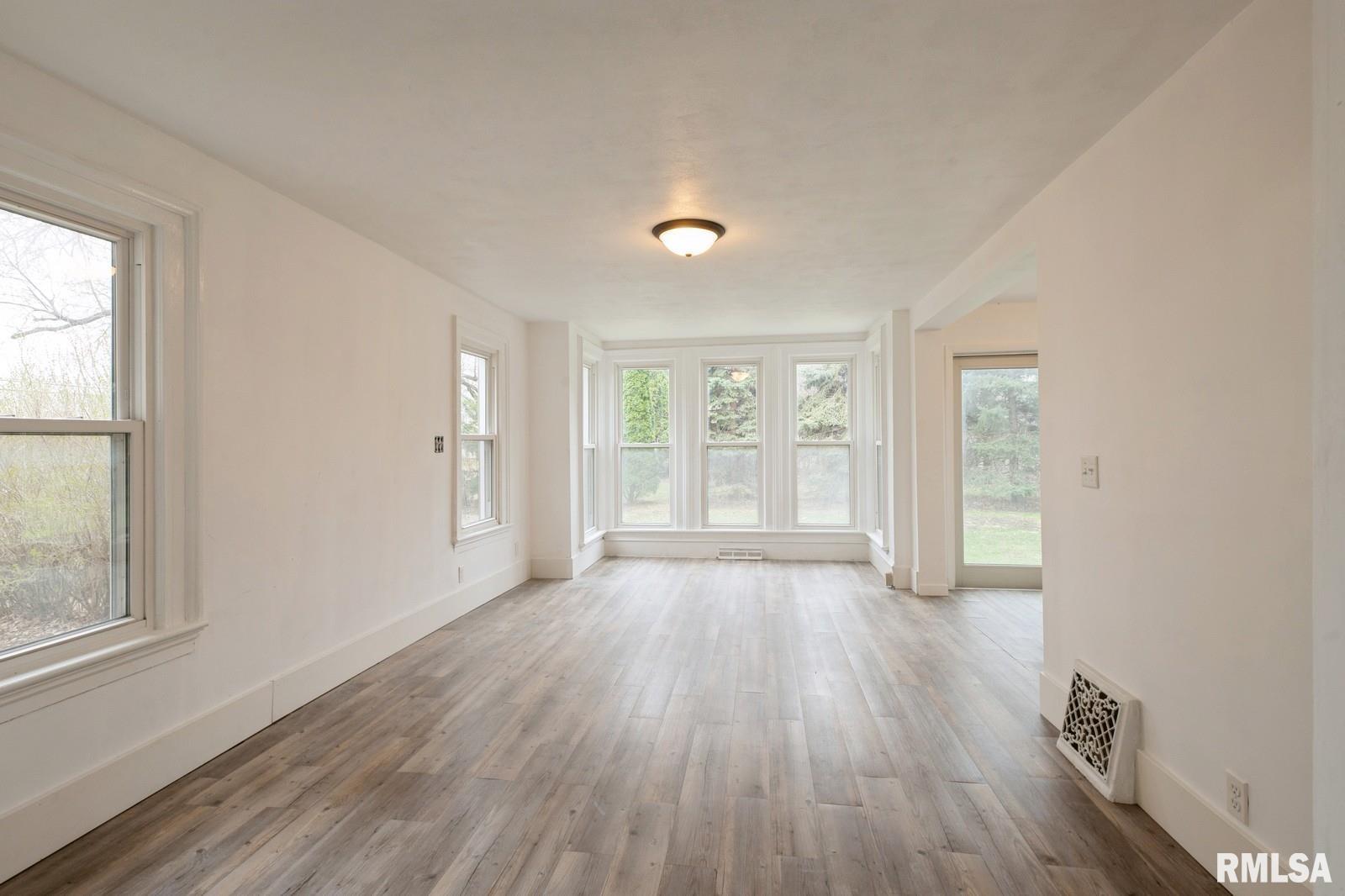 315 6th Avenue Property Photo 13