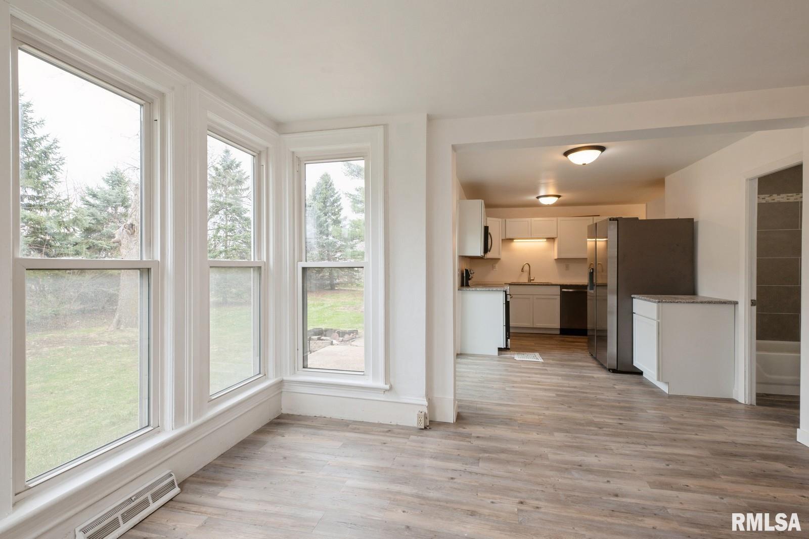 315 6th Avenue Property Photo 15
