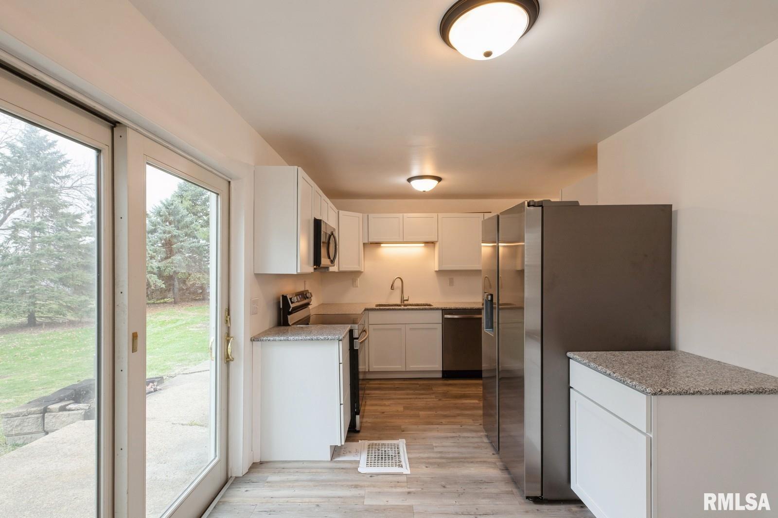 315 6th Avenue Property Photo 16