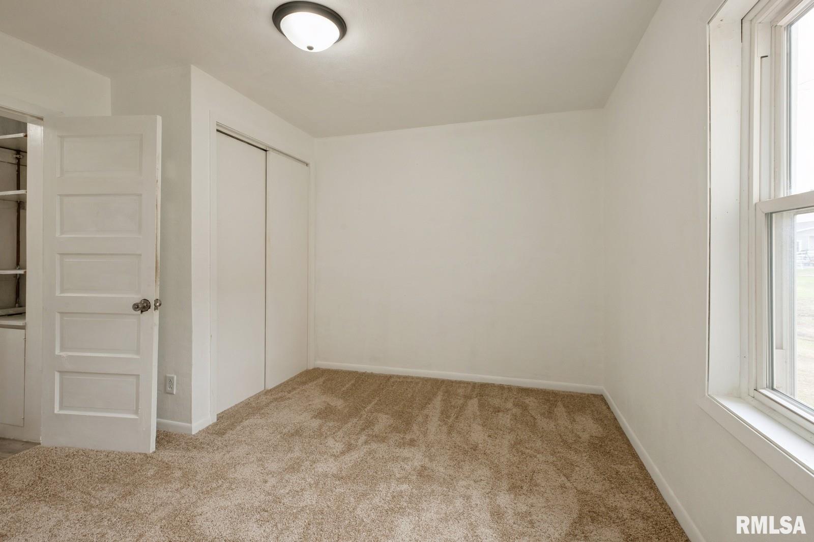 315 6th Avenue Property Photo 23