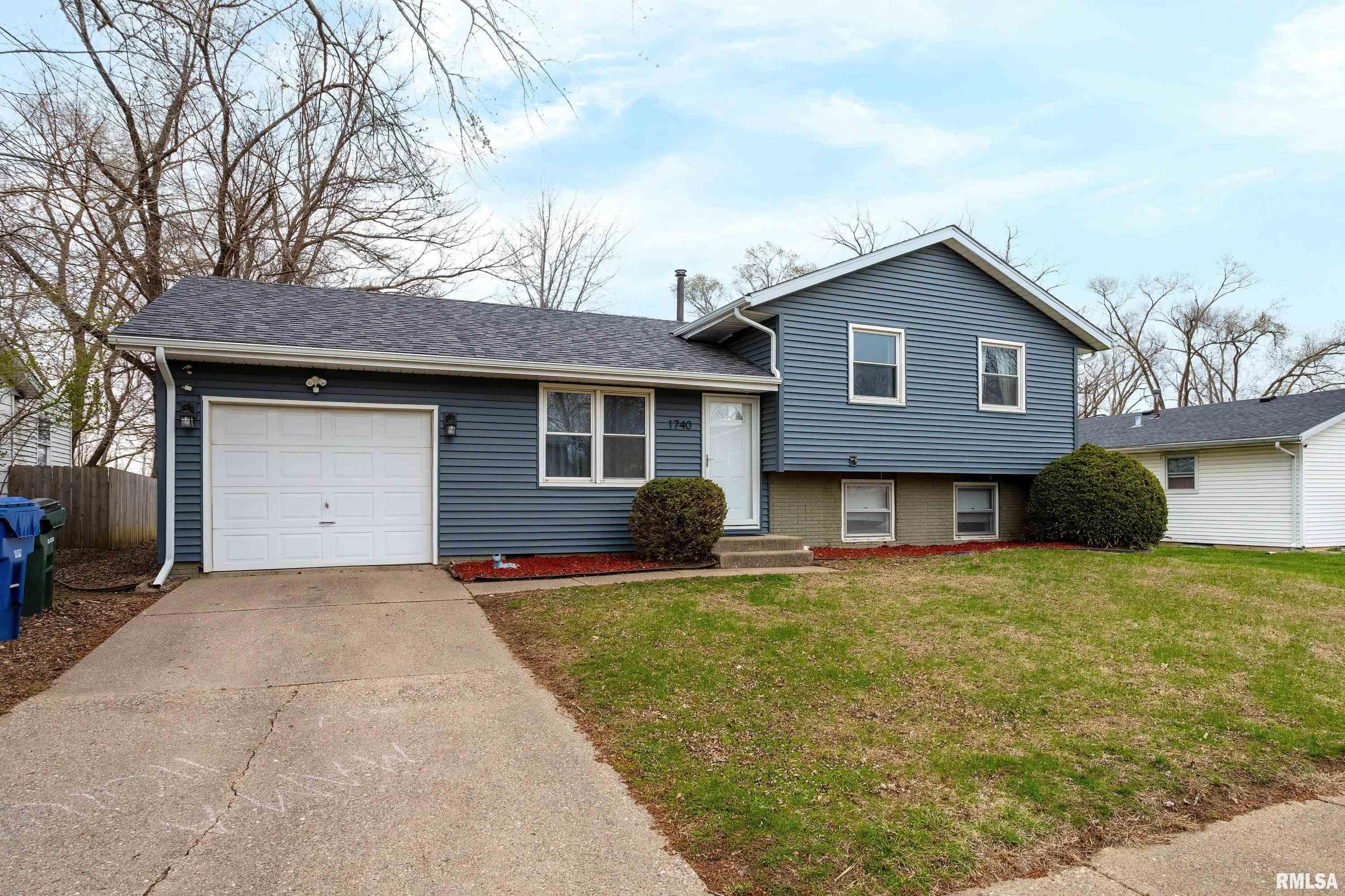 1740 W 55th Street Property Photo 2