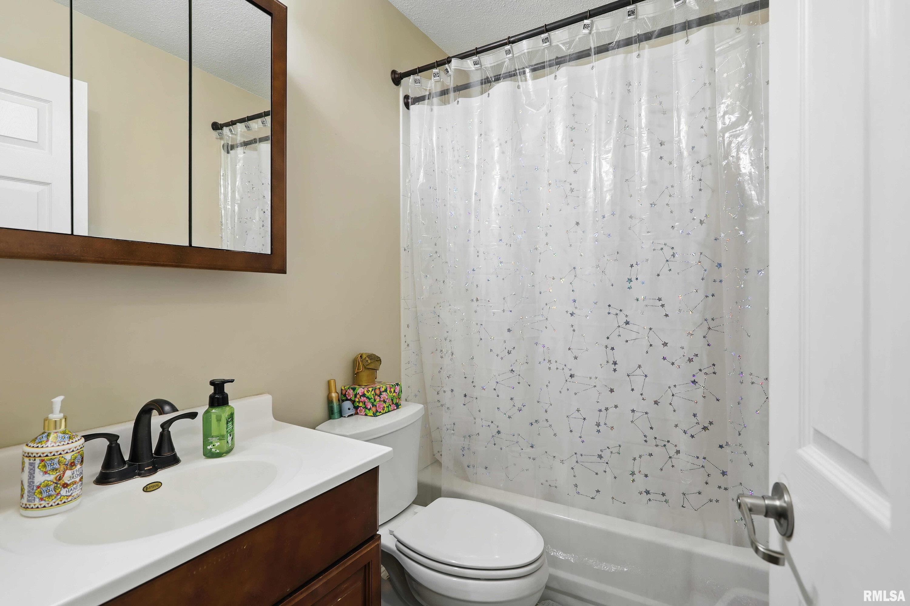 1740 W 55th Street Property Photo 9