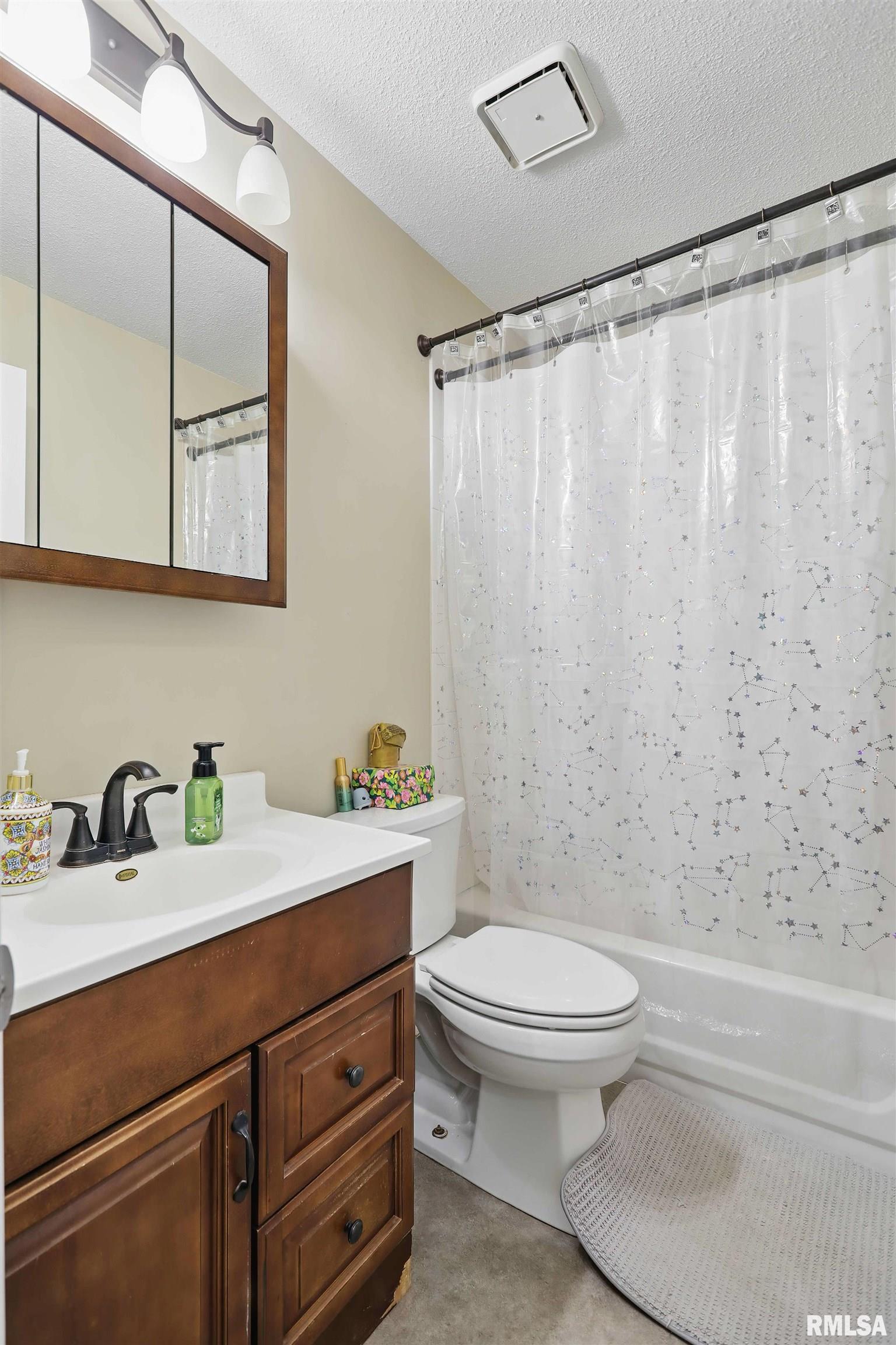 1740 W 55th Street Property Photo 10