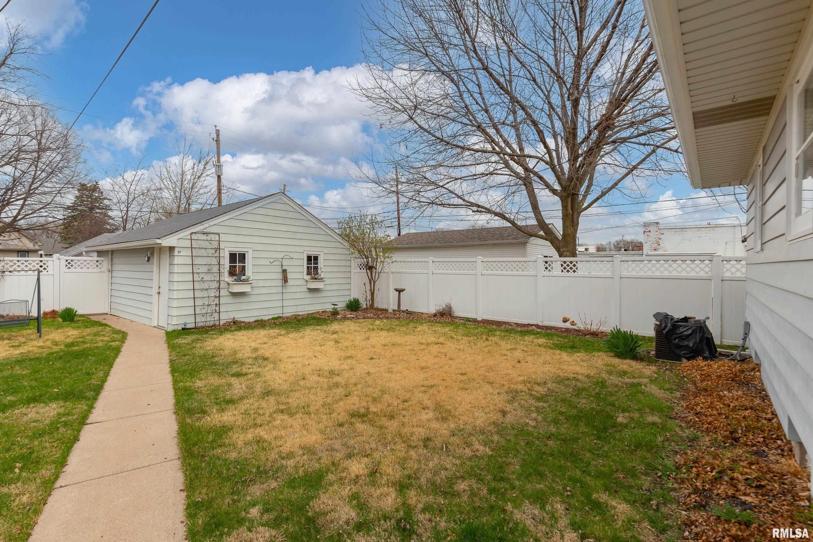 2321 31st Street A Property Photo 32