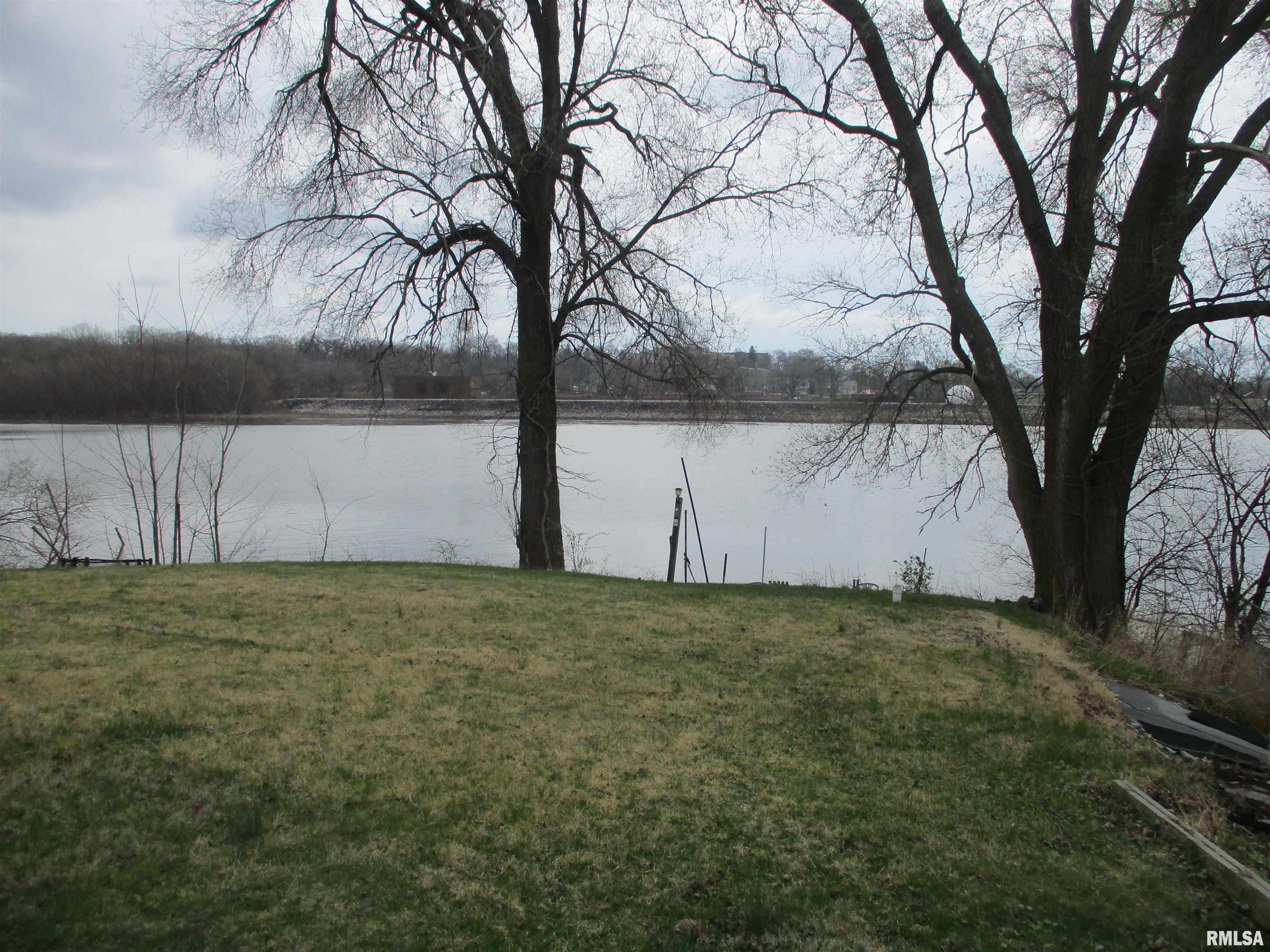 530 Island Avenue Property Photo 19