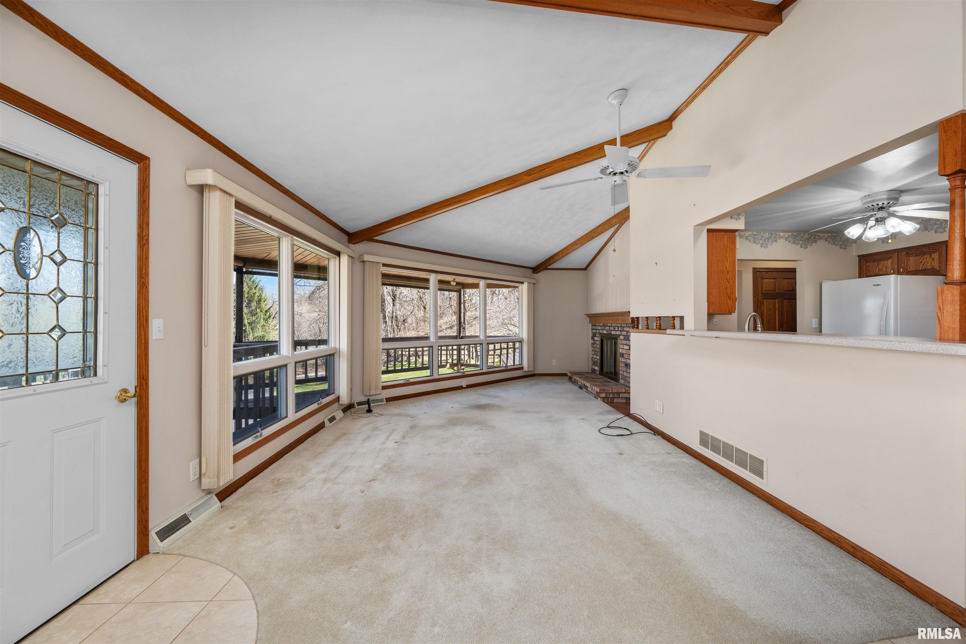 11616 W 81st Street Property Photo 7