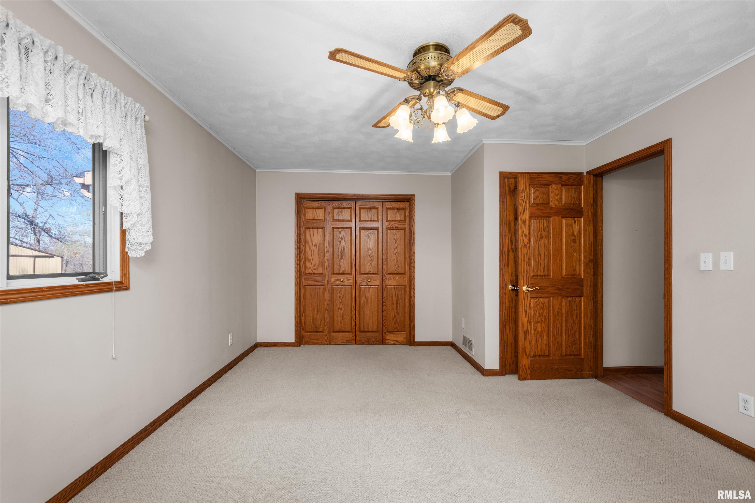 11616 W 81st Street Property Photo 17