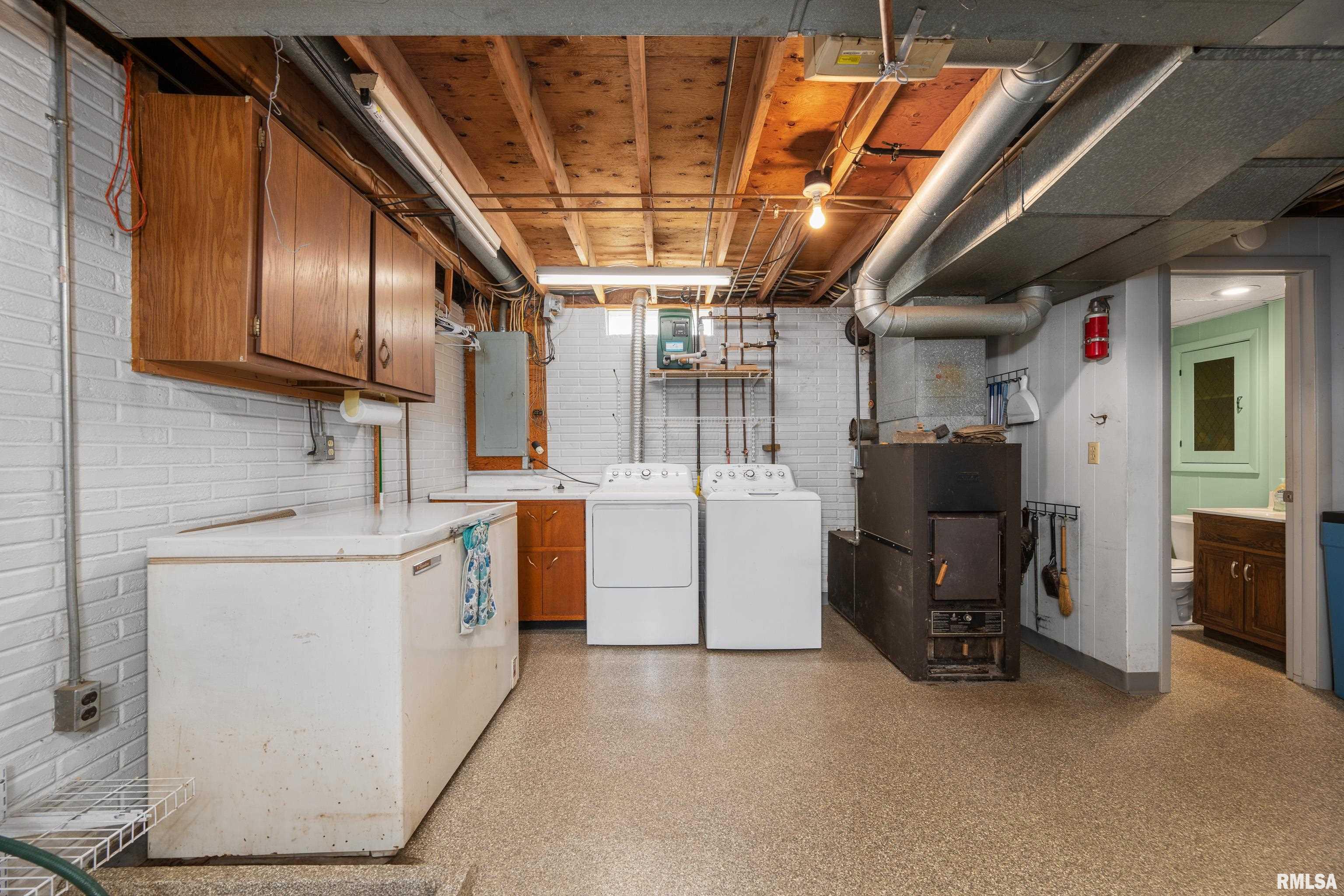 11616 W 81st Street Property Photo 30