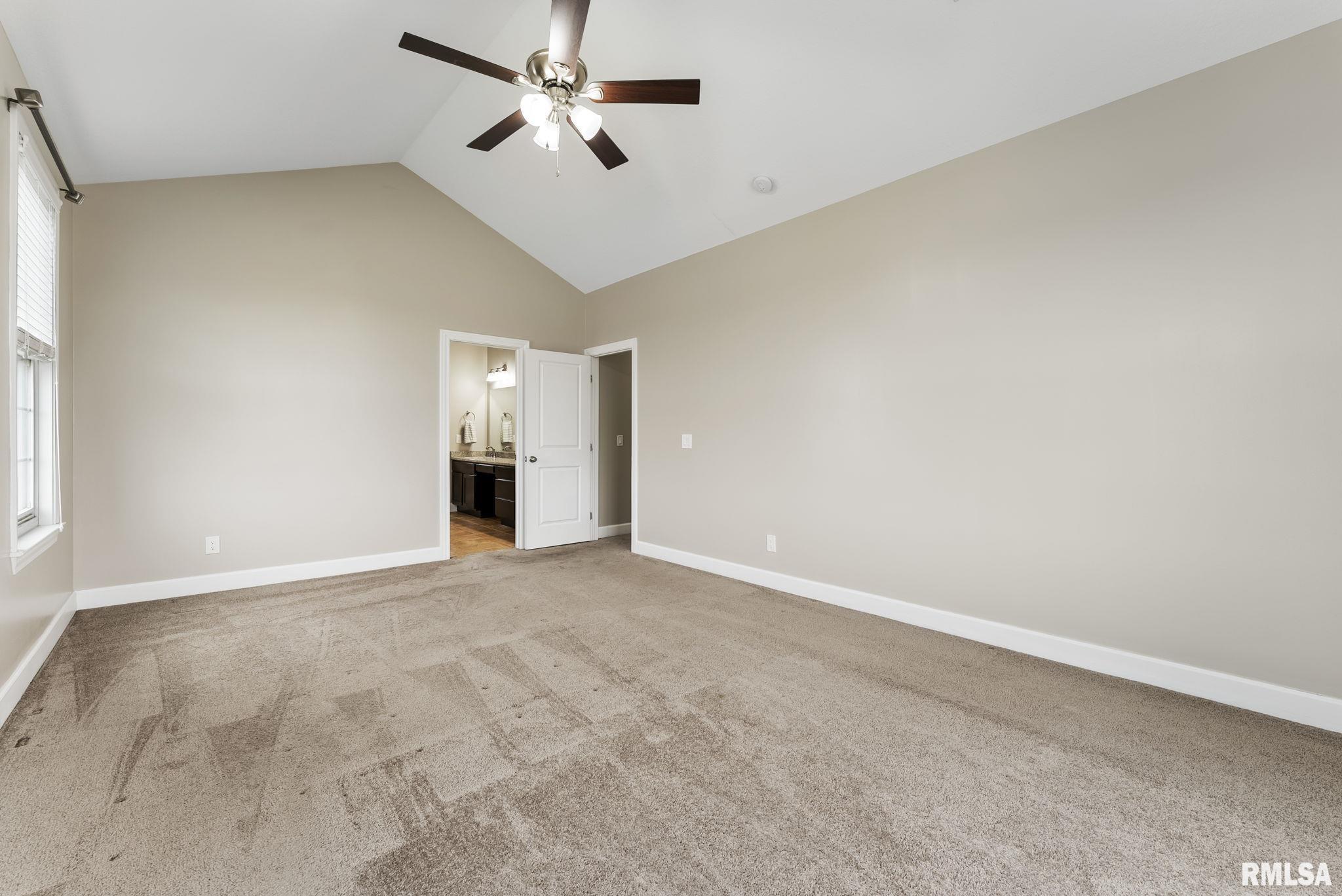 13 Blackstone Circle Property Photo 16