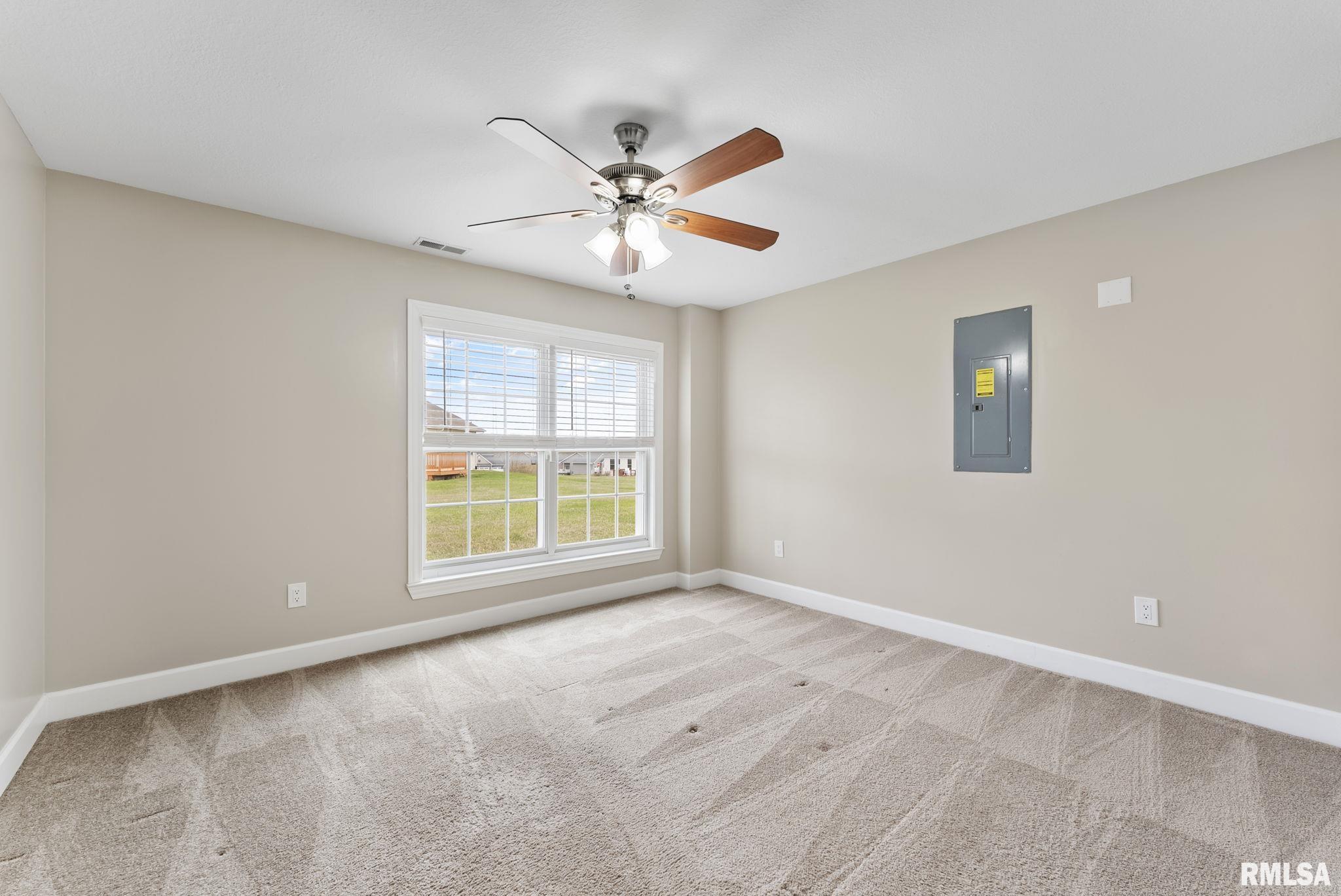 13 Blackstone Circle Property Photo 23