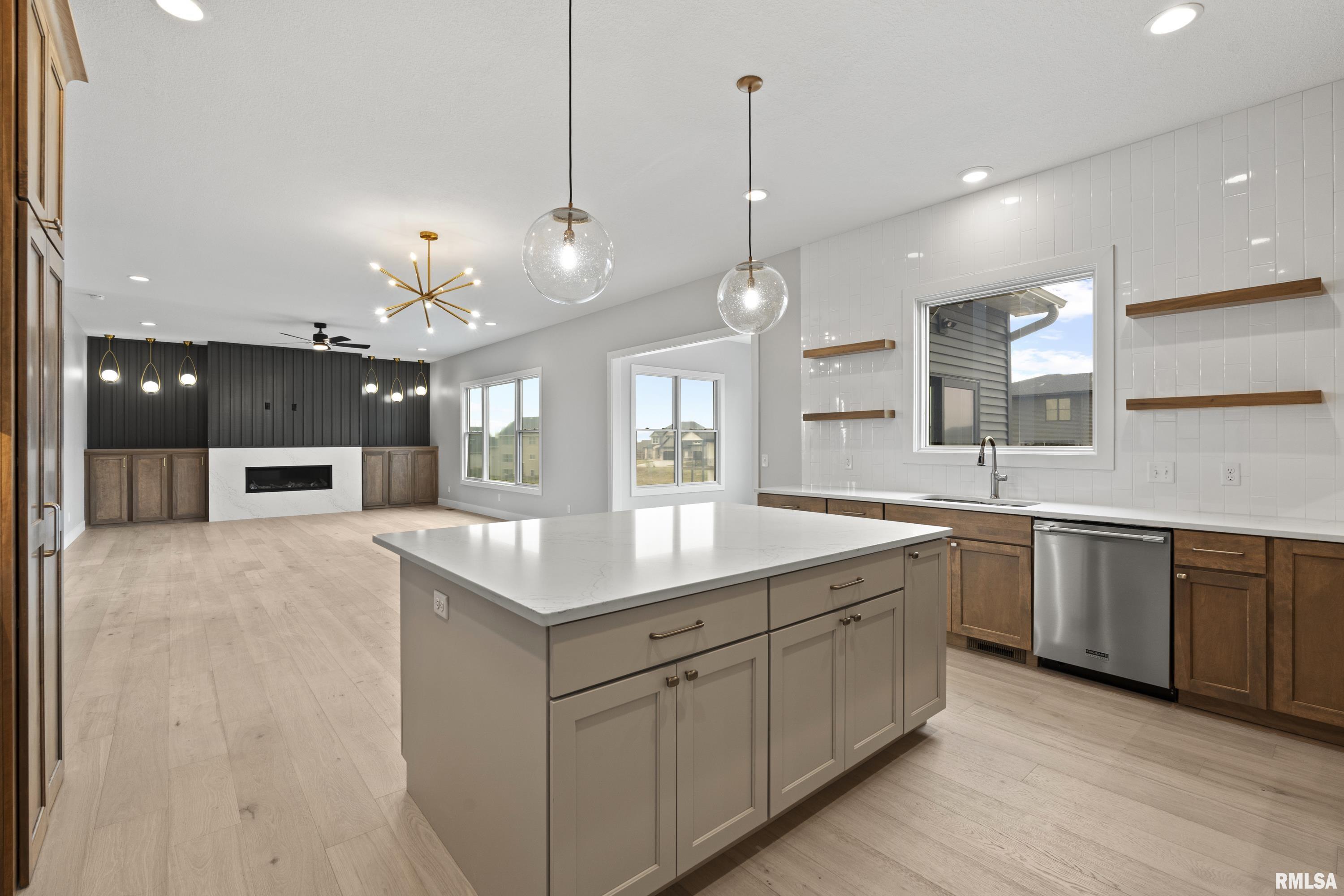 6578 Cardinal Road Property Photo 11