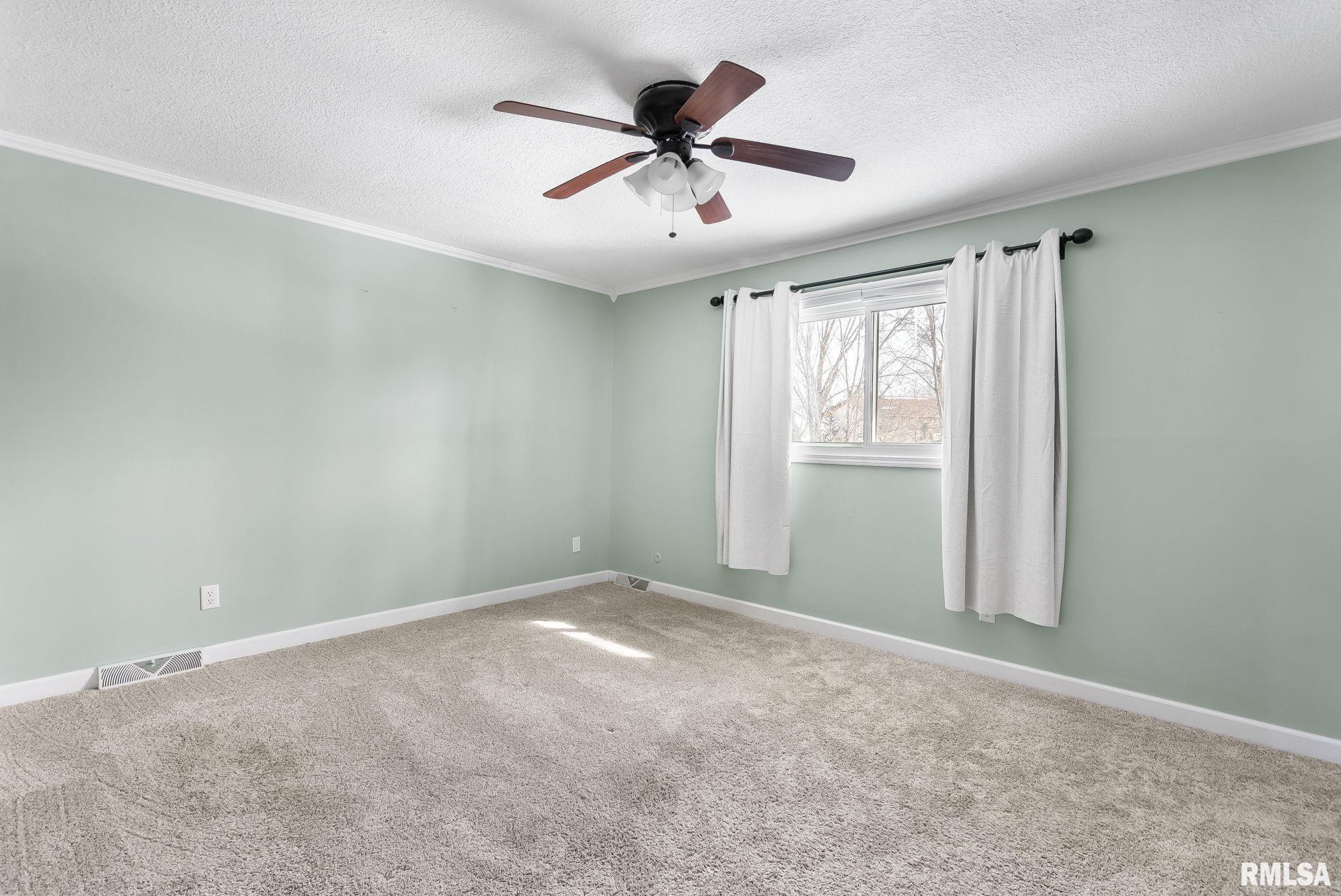 2525 Eastberry Court Property Photo 15
