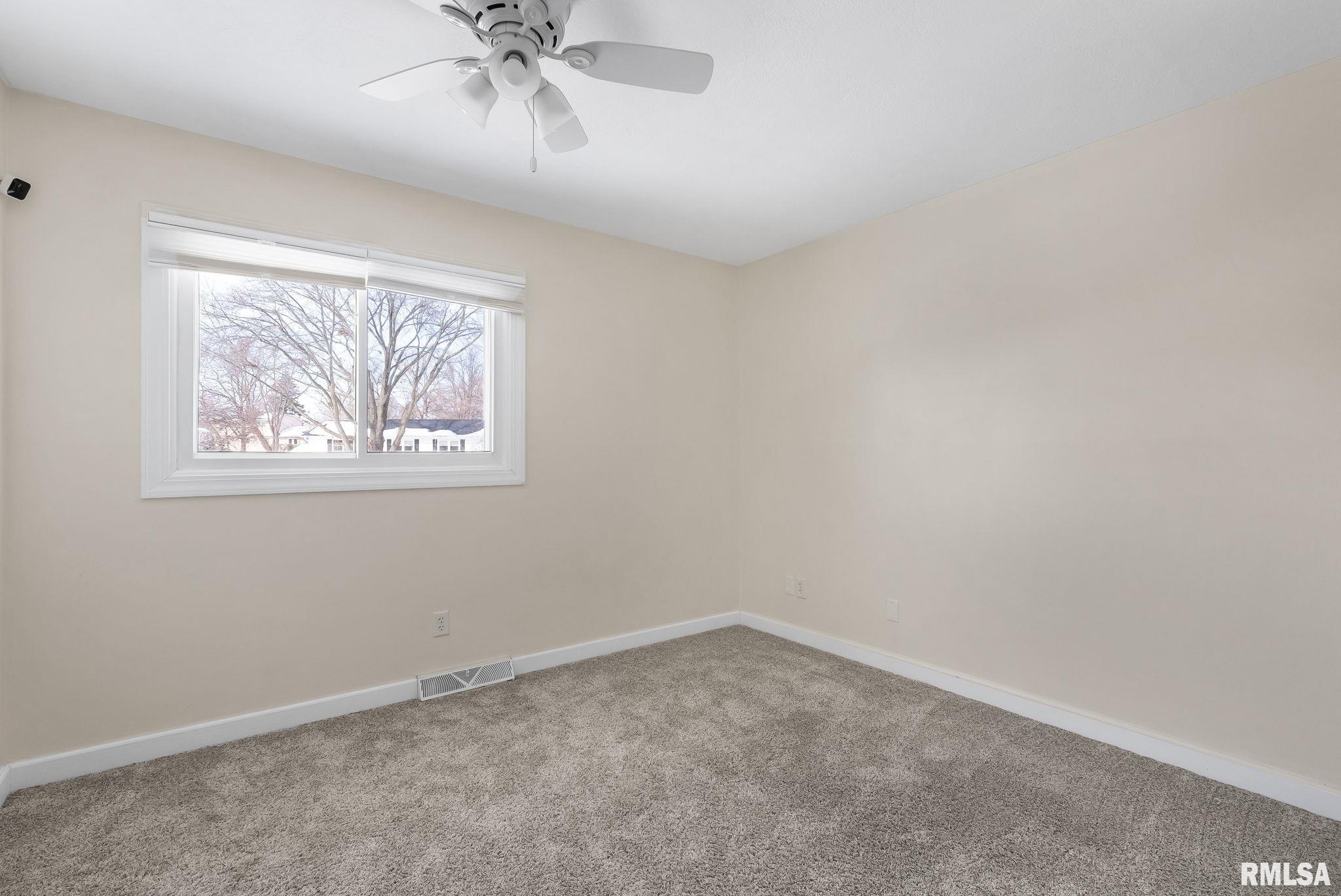 2525 Eastberry Court Property Photo 21