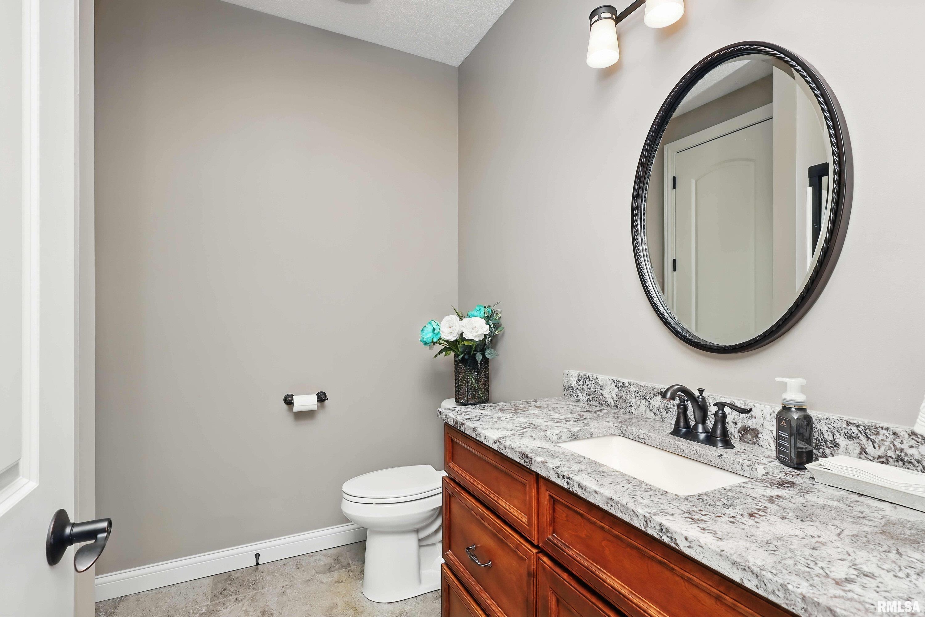 5106 N Richmond Circle Property Photo 7