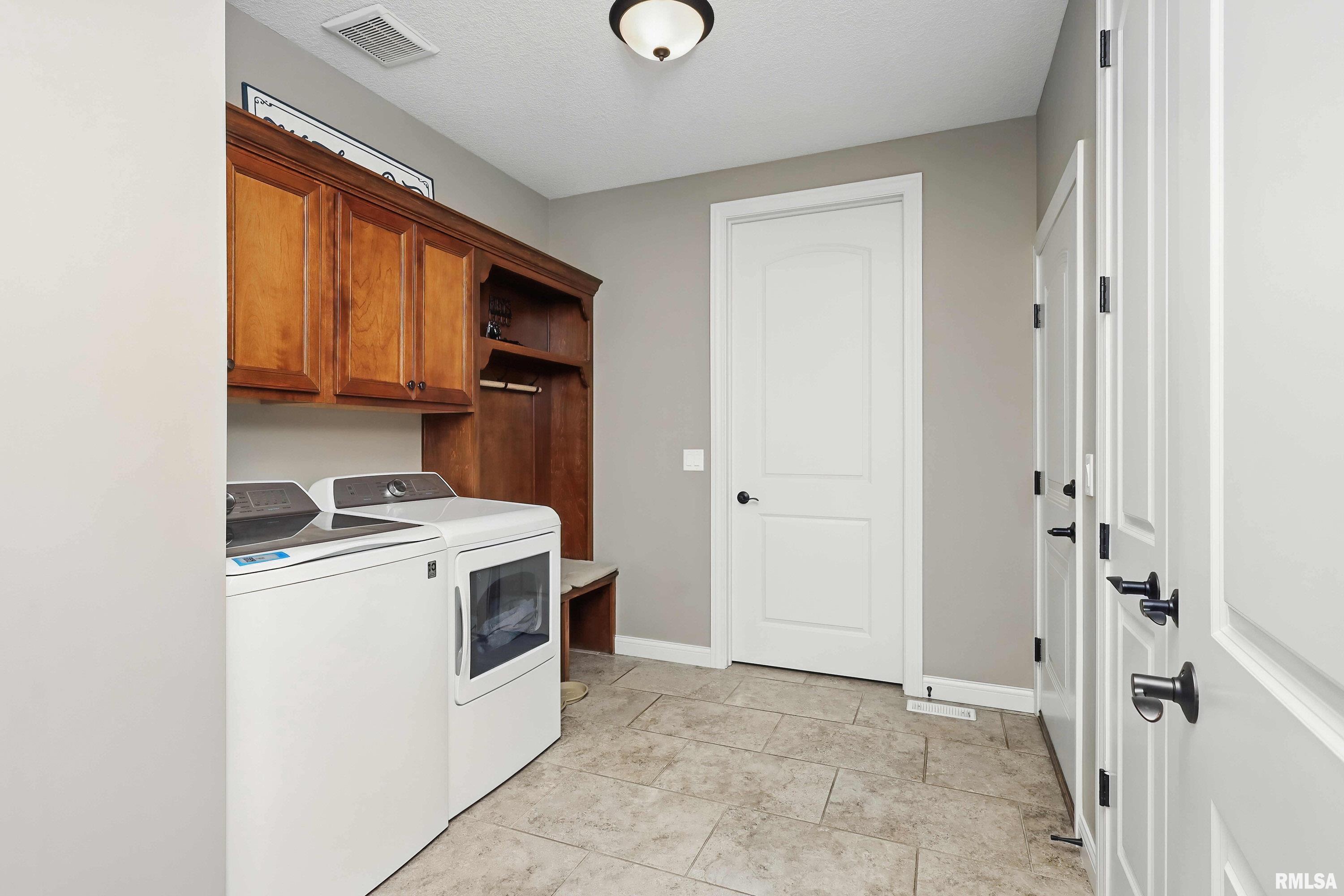 5106 N Richmond Circle Property Photo 32
