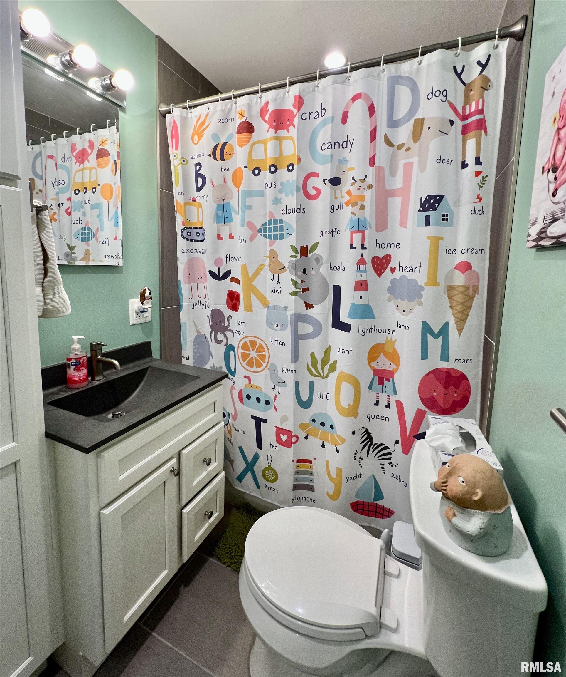 209 3rd Street Property Photo 13