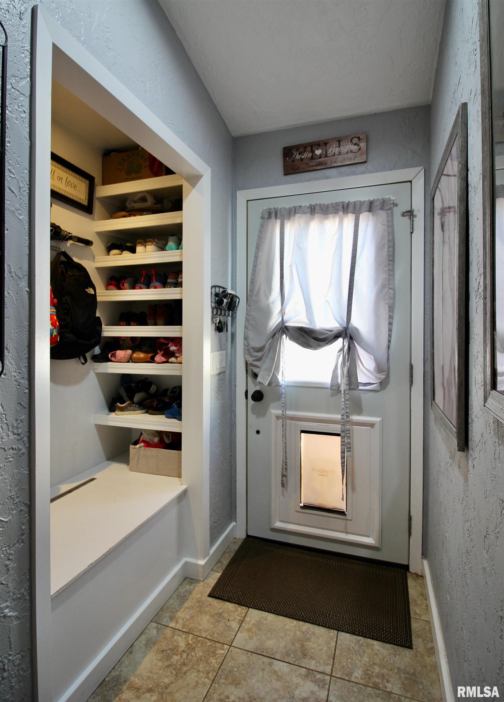209 3rd Street Property Photo 17