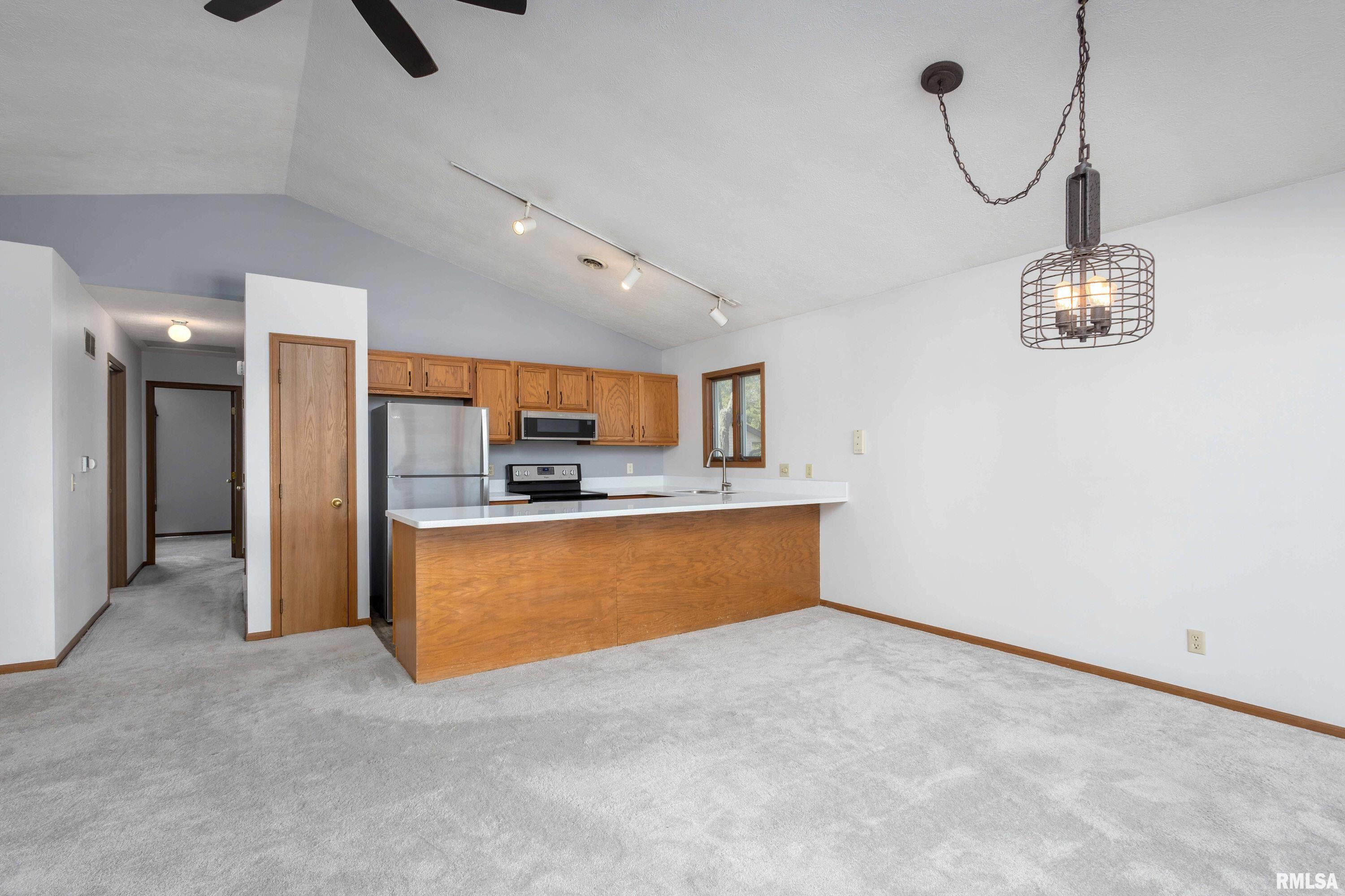 4185 Mallard Court Property Photo 6