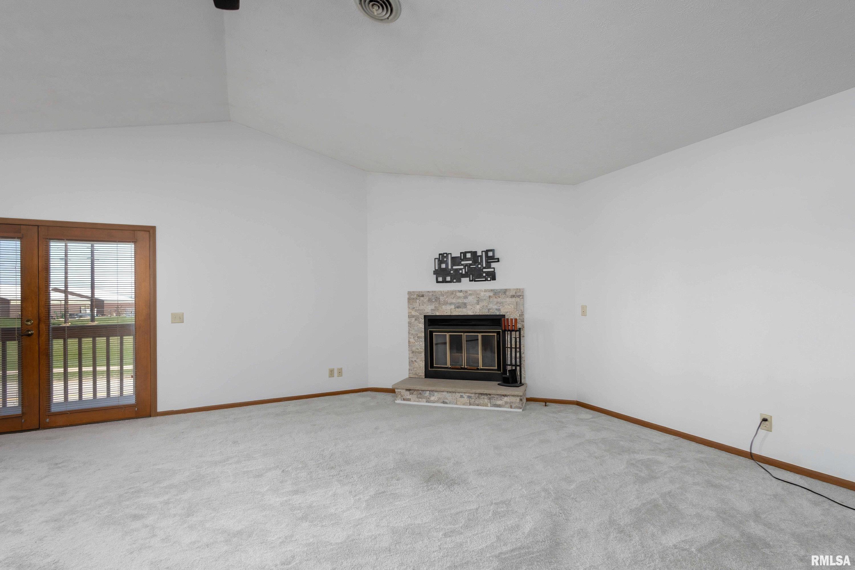 4185 Mallard Court Property Photo 7