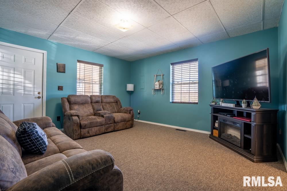 9714 Crenshaw Road Property Photo 6