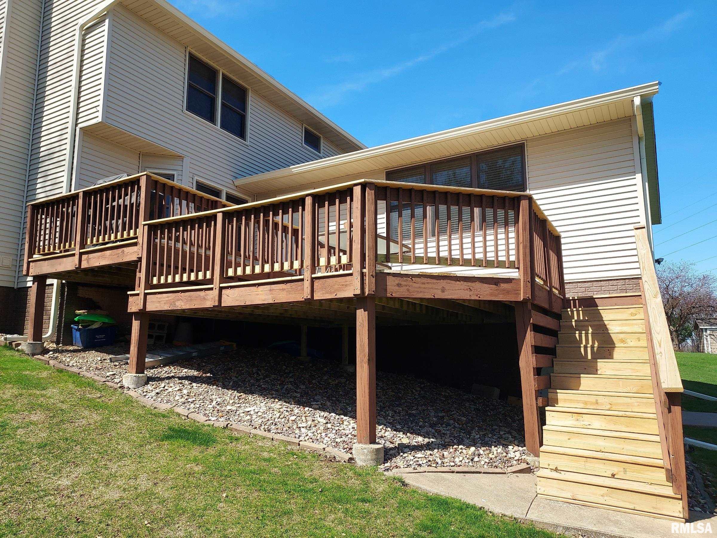 1002 W 59th Street Property Photo 6