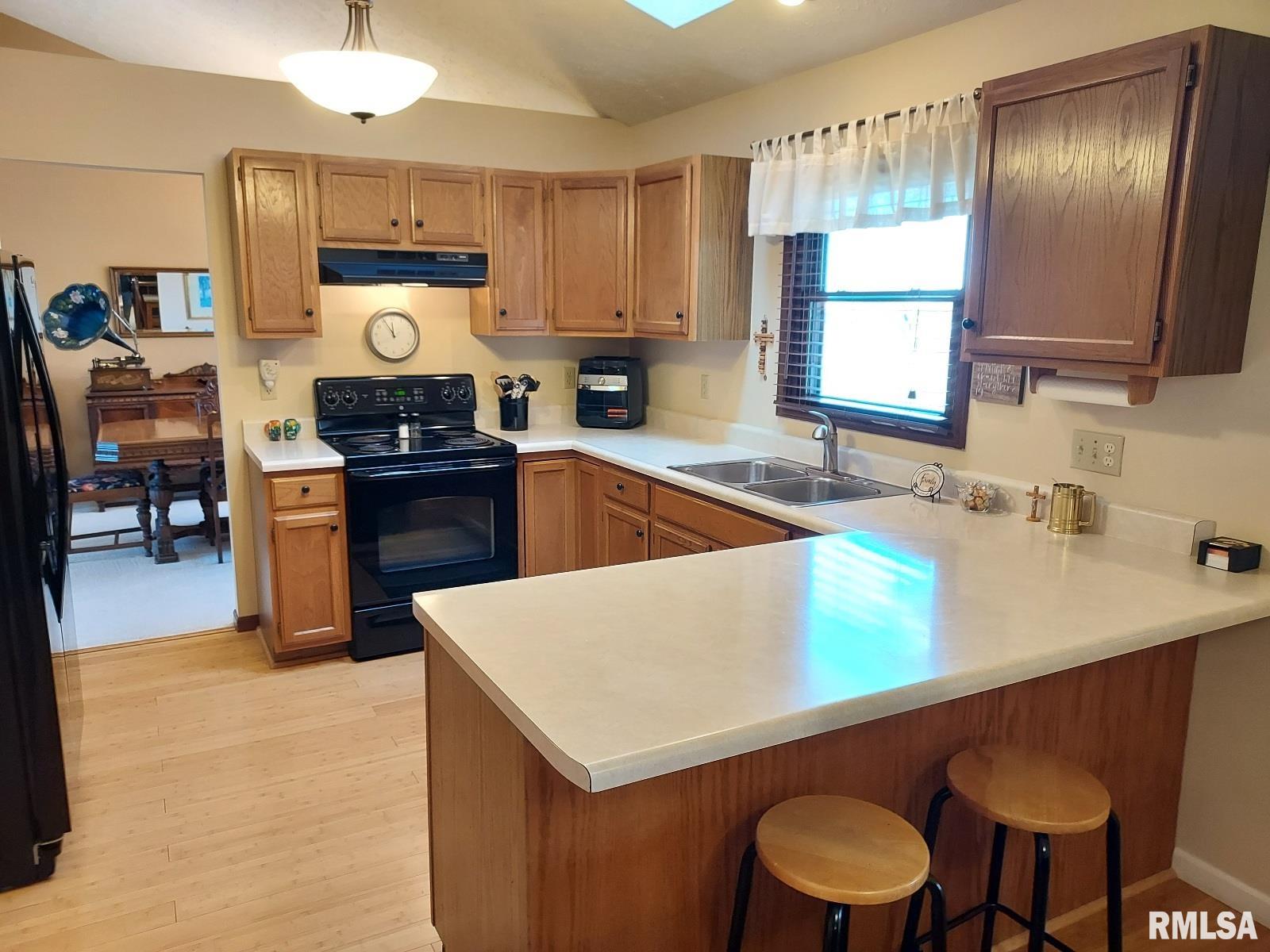 1002 W 59th Street Property Photo 15