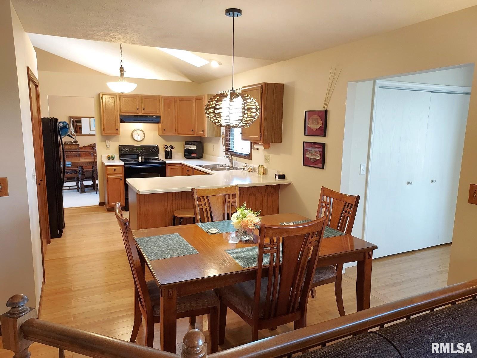 1002 W 59th Street Property Photo 19