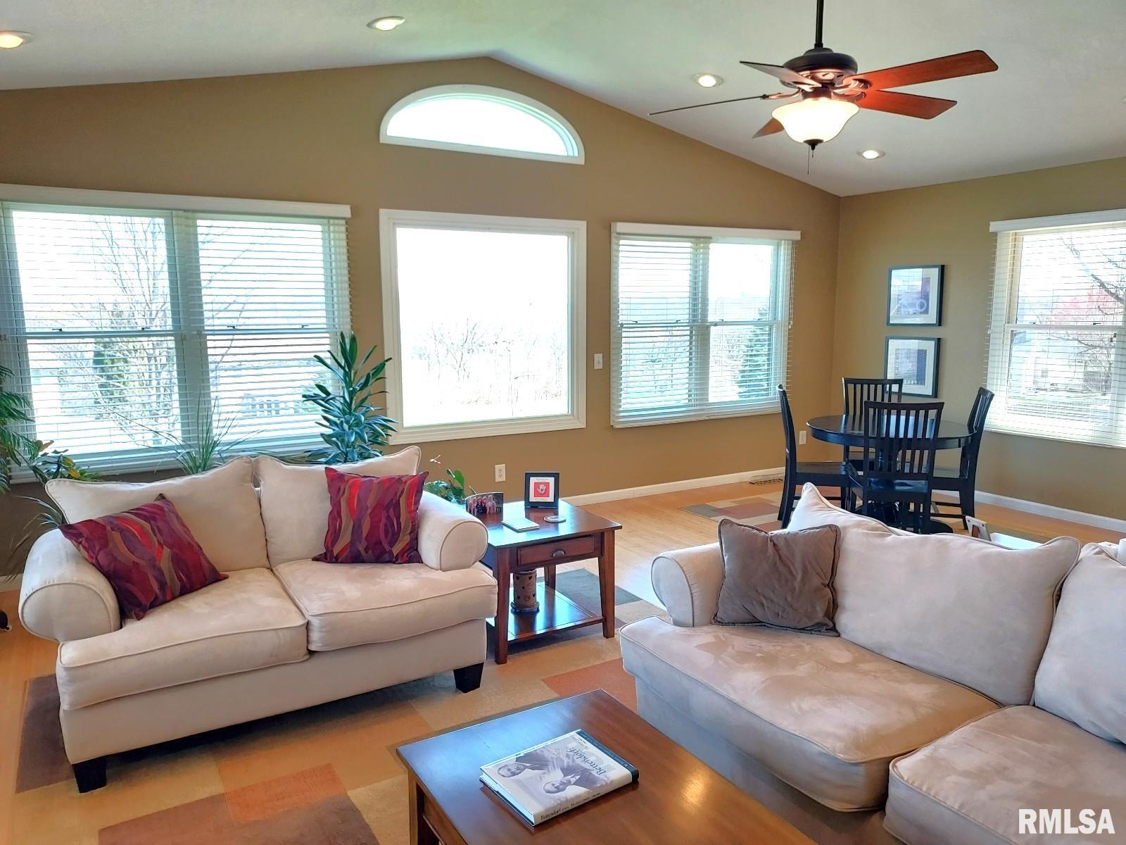 1002 W 59th Street Property Photo 25