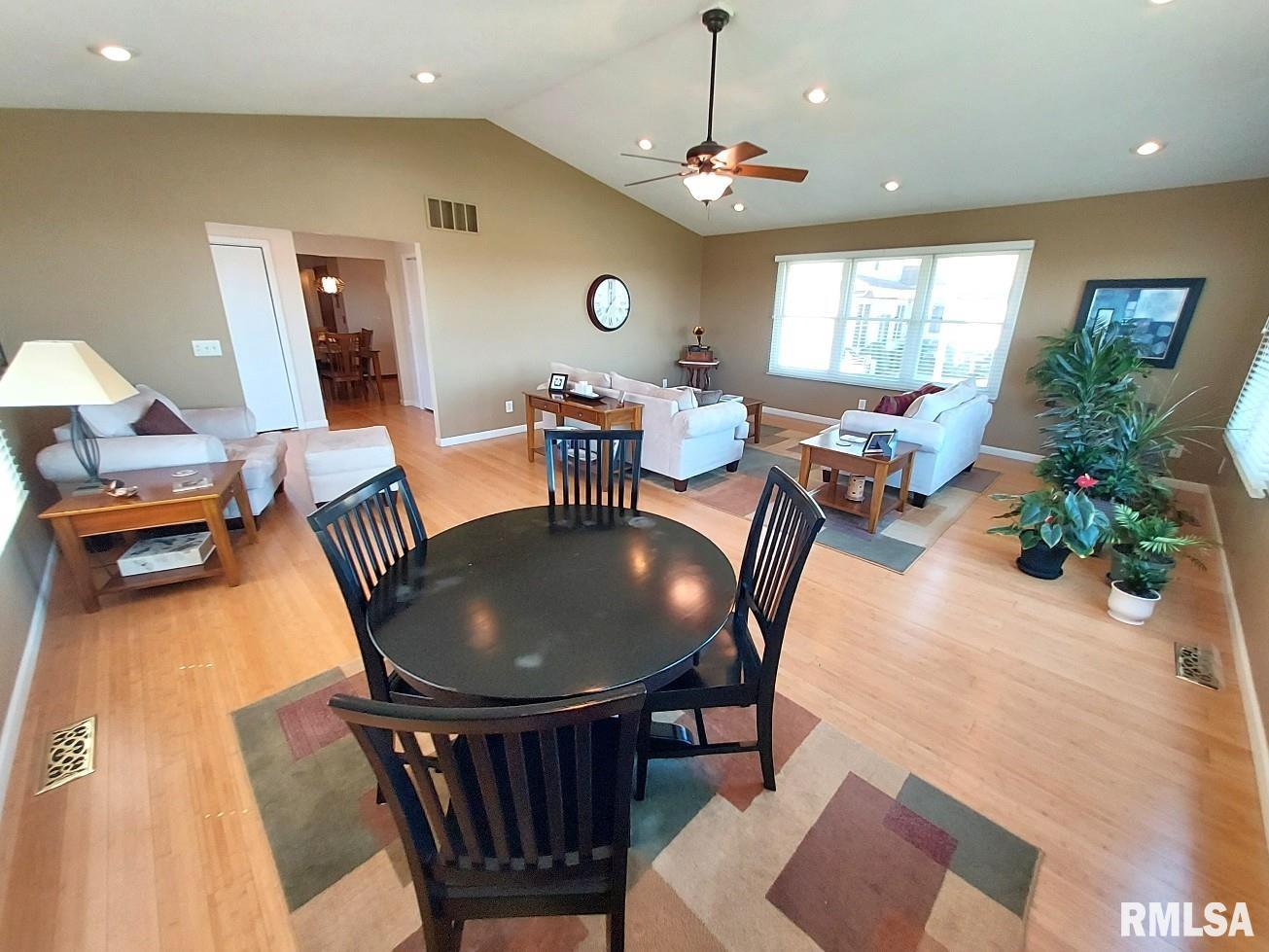 1002 W 59th Street Property Photo 26