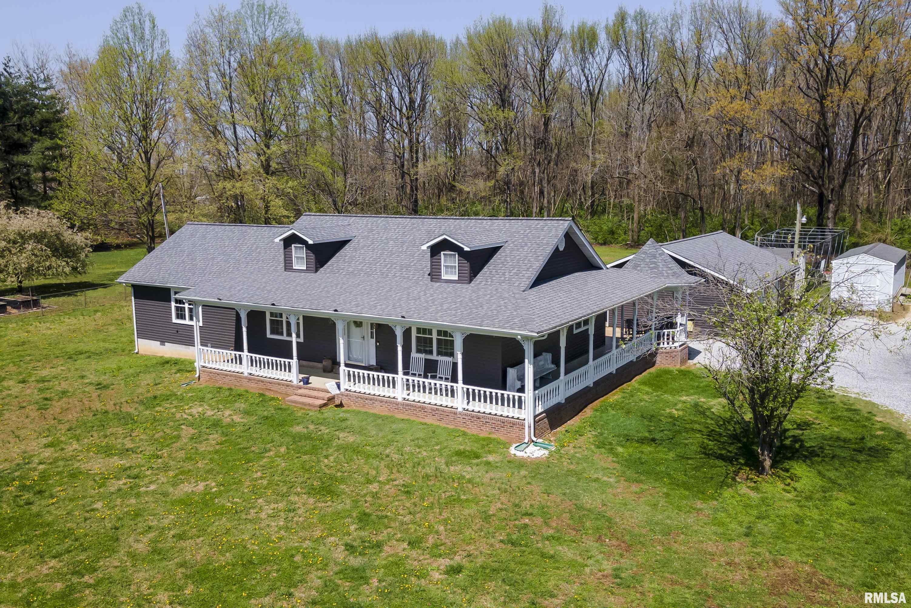 135 Doc Road Property Photo 2