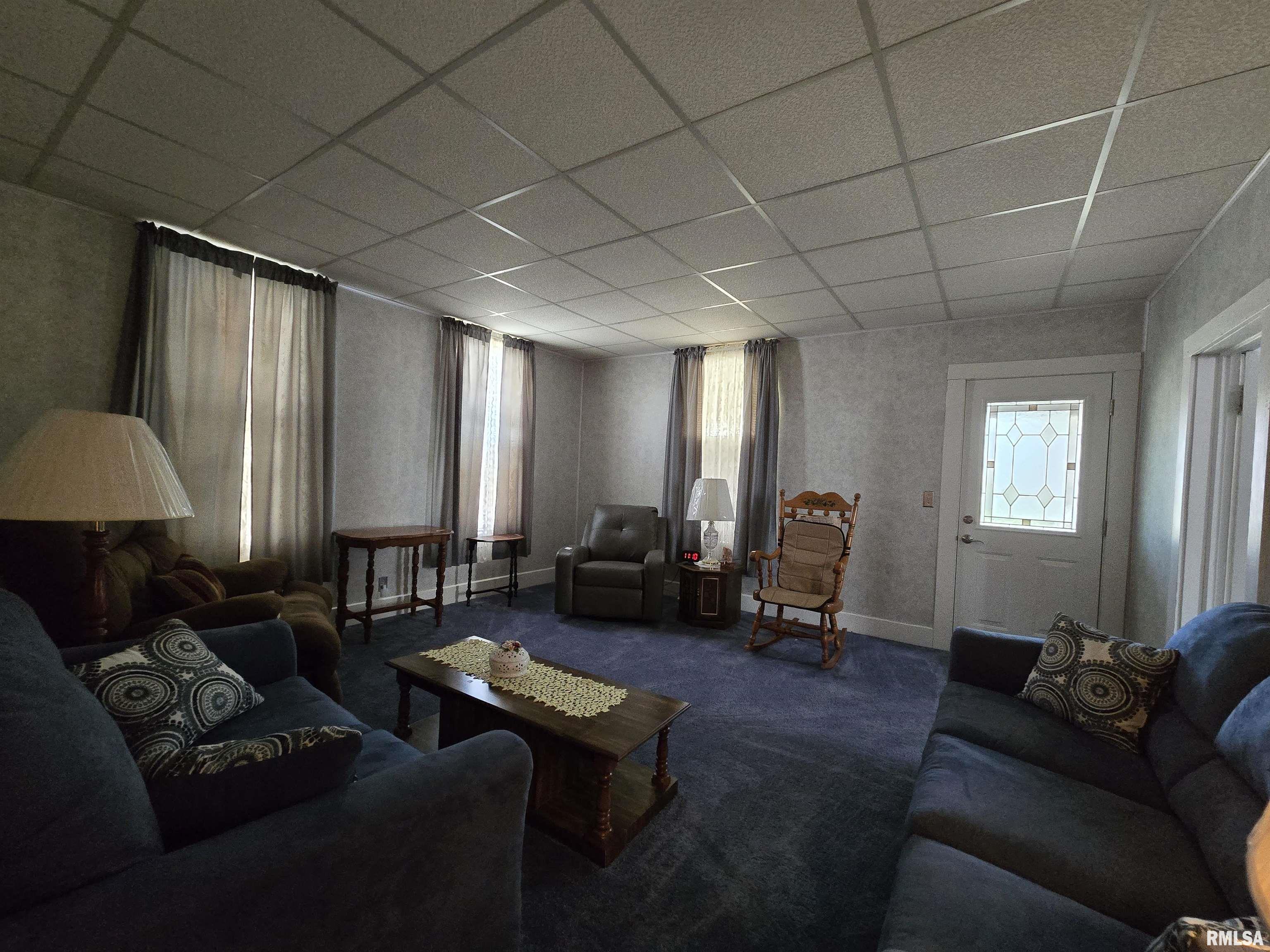 308 W Washington Street Property Photo 5