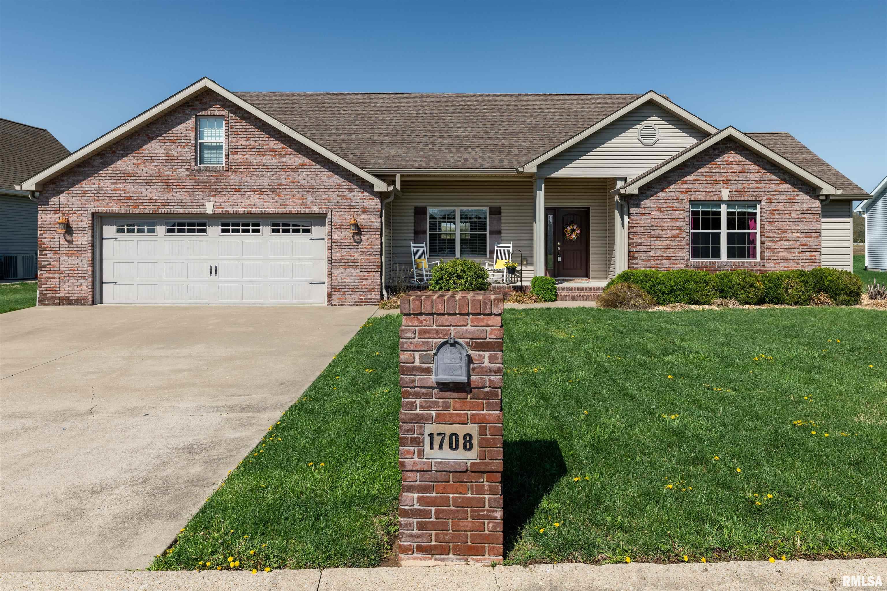 1708 Felts Drive Property Photo 1