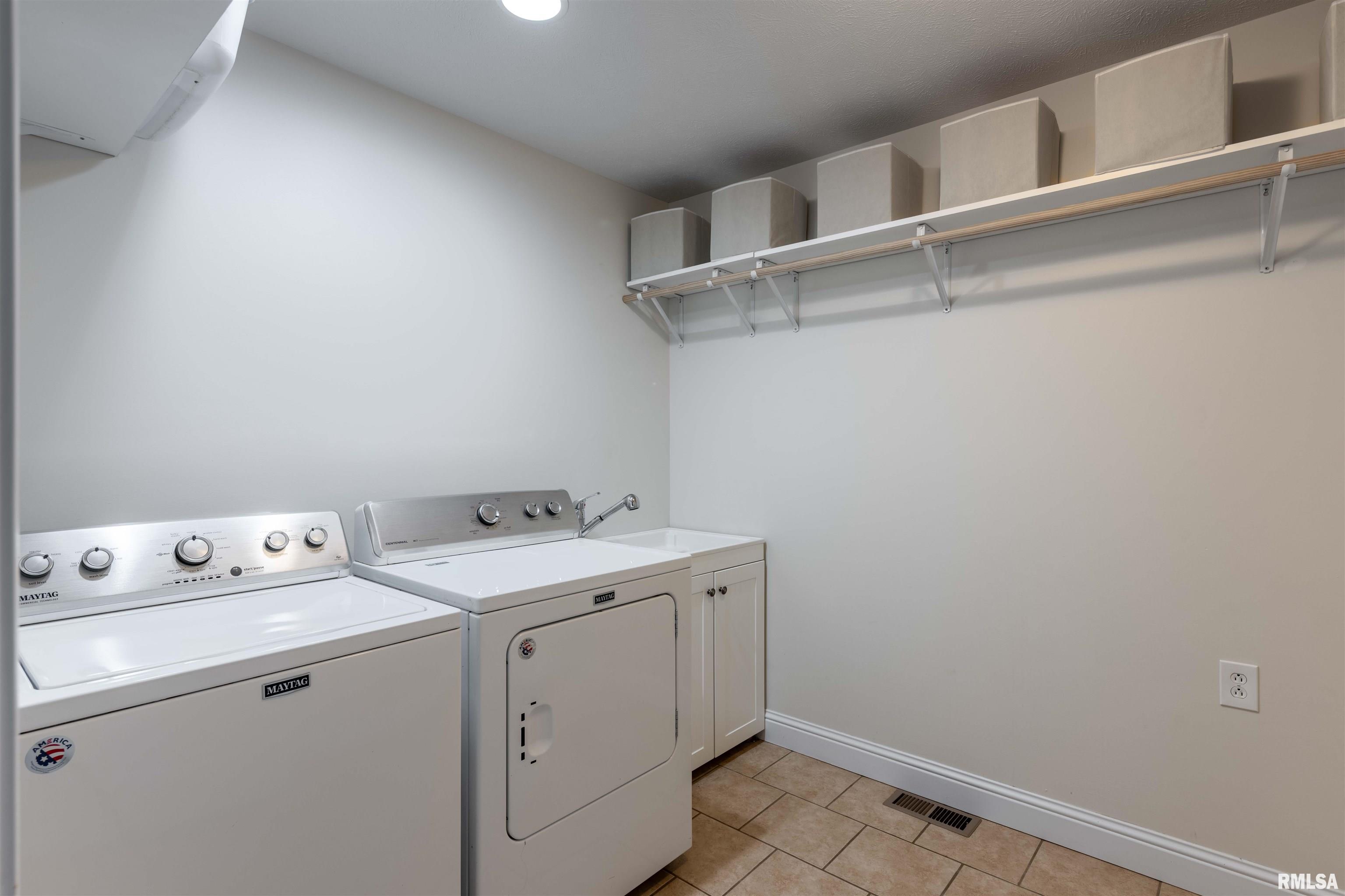 1708 Felts Drive Property Photo 17
