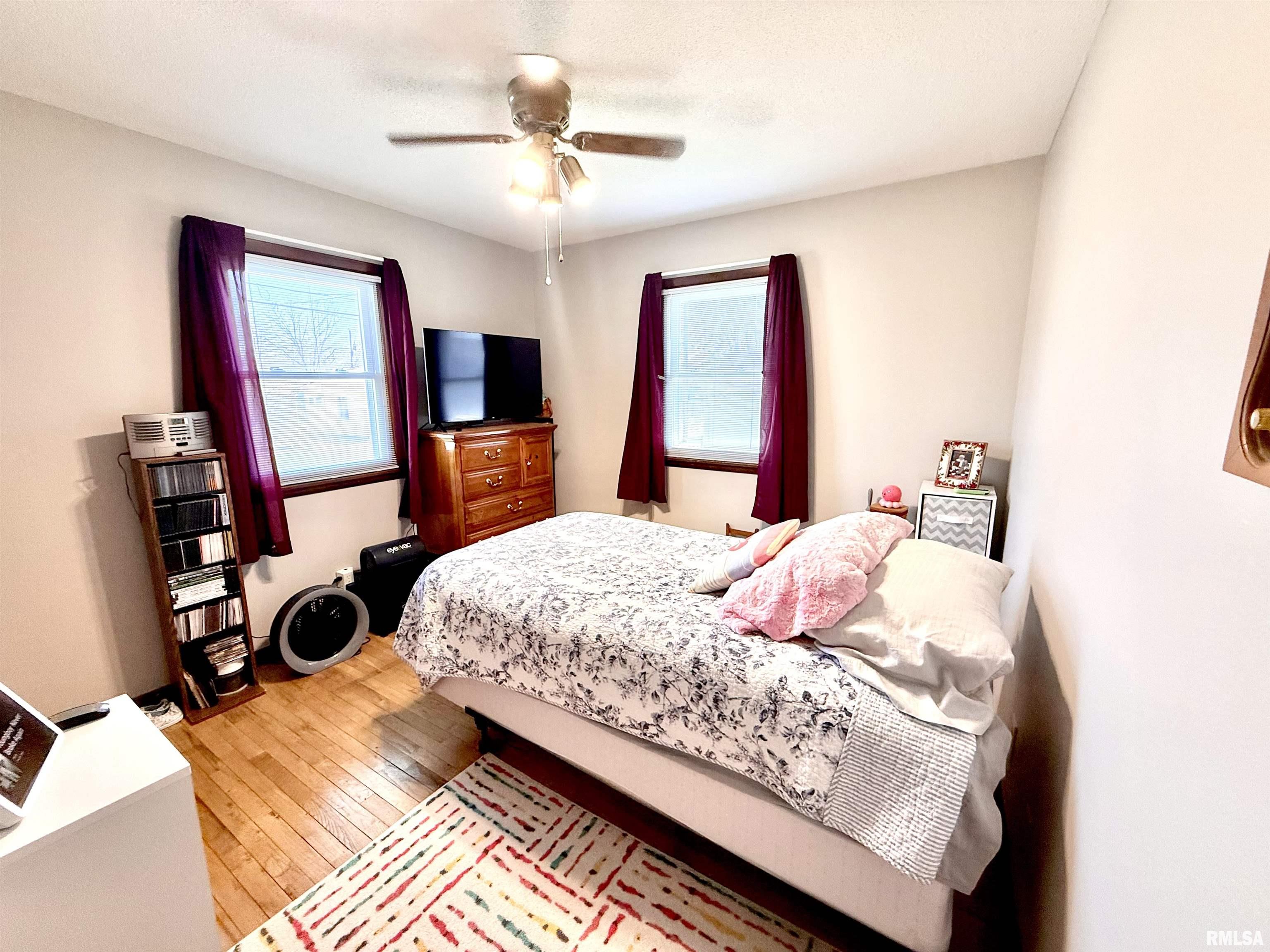 102 E 7th Avenue Property Photo 17