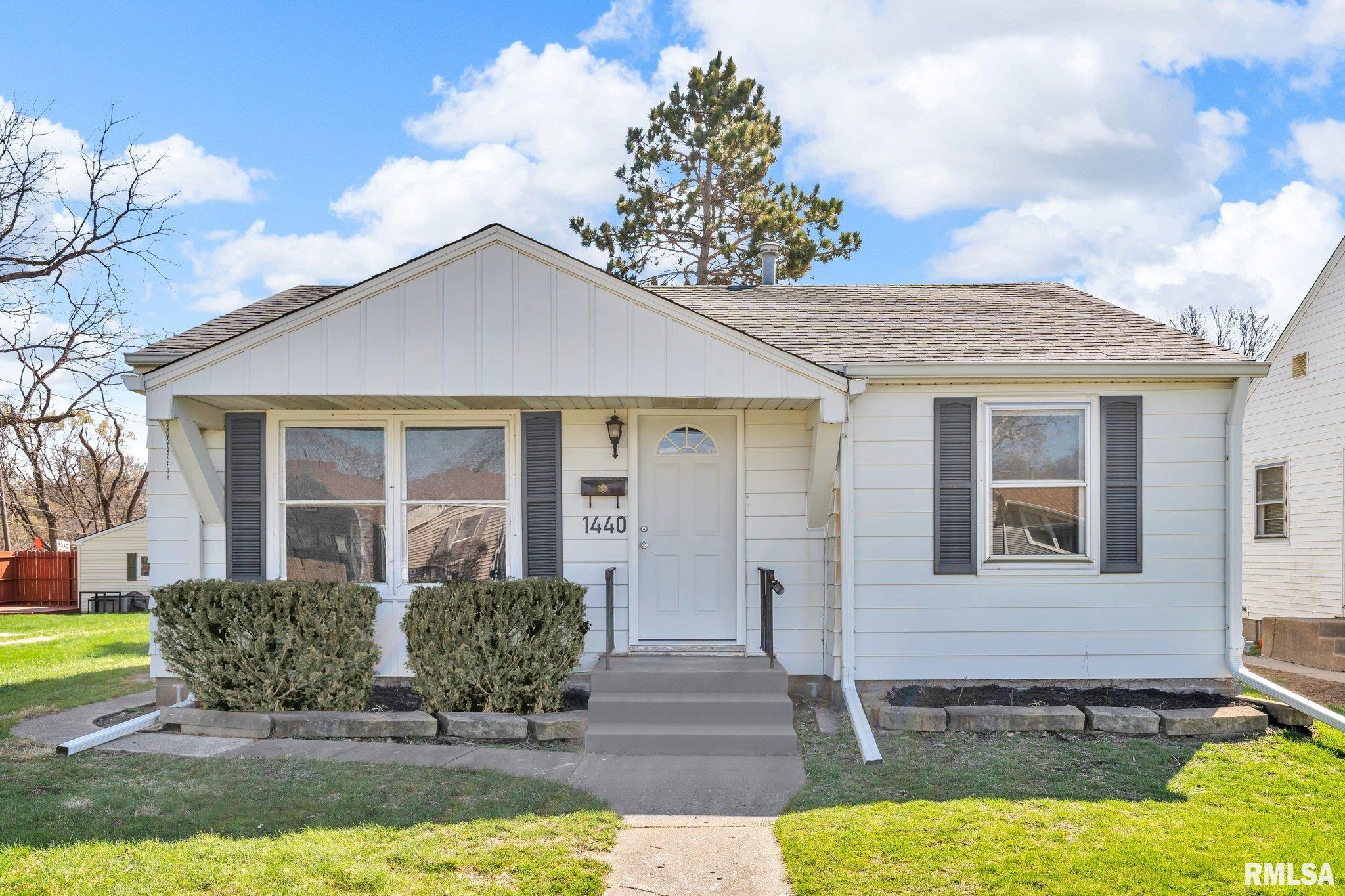 1440 33rd Street Property Photo