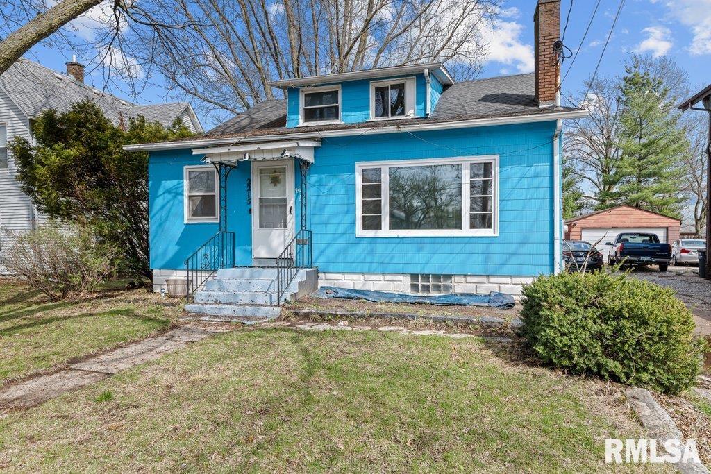 2215 17th Street Property Photo 1