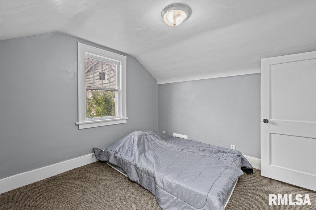 2215 17th Street Property Photo 21
